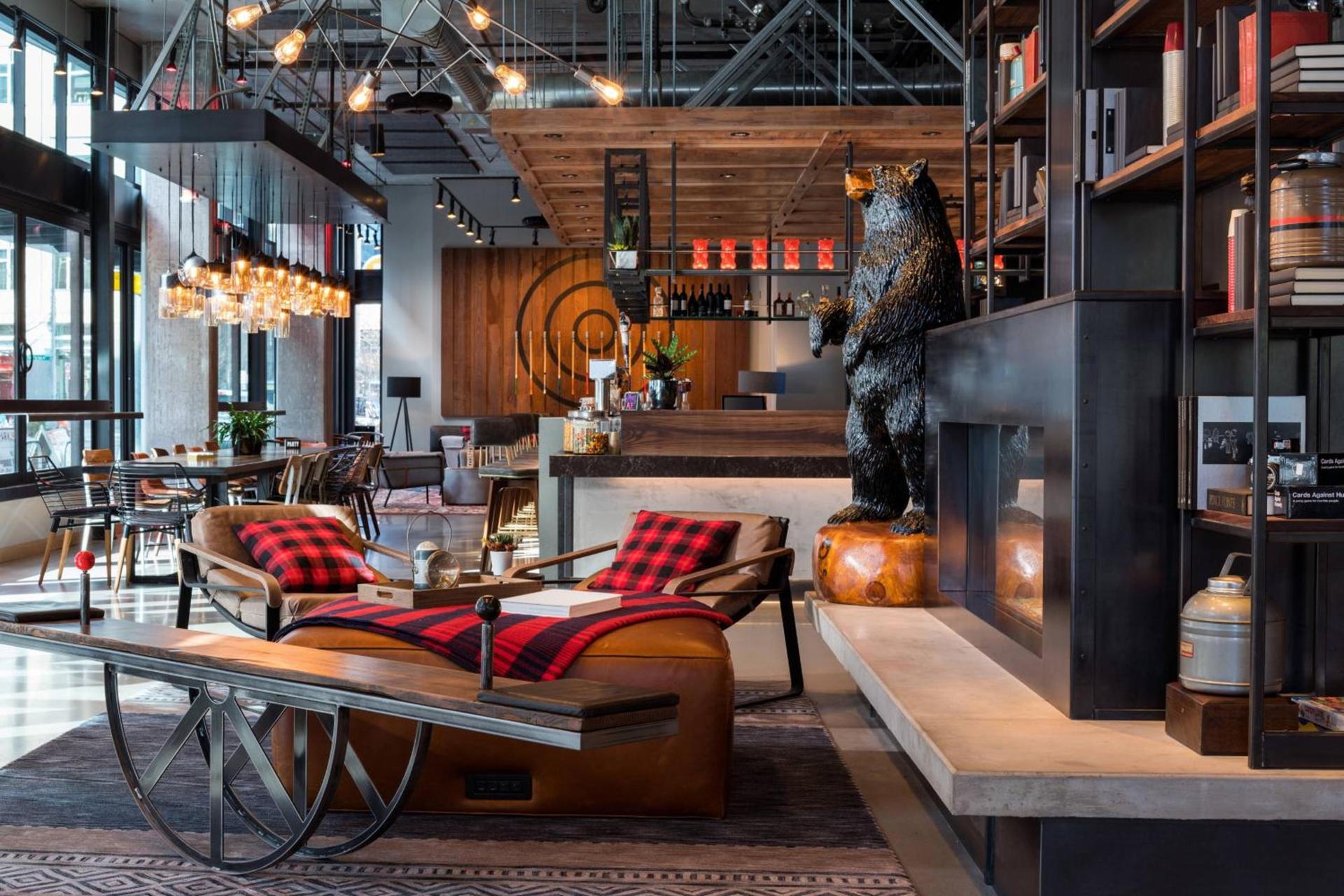 MOXY Seattle Downtown photo 3