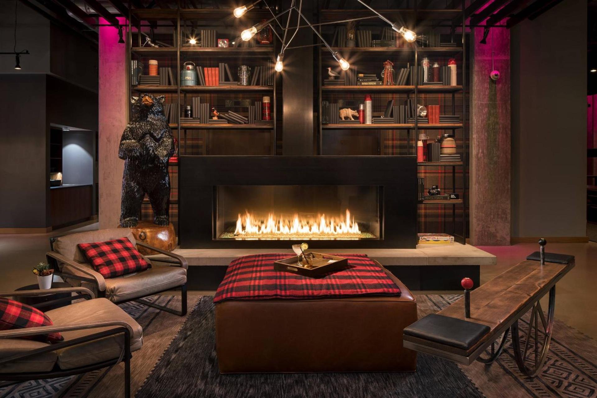 MOXY Seattle Downtown photo 4