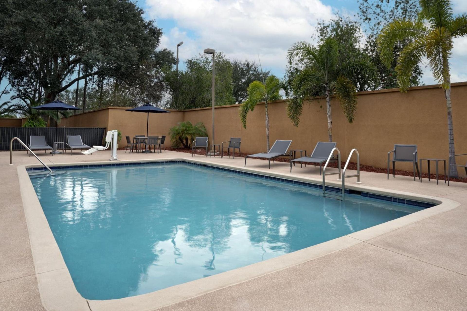 Courtyard by Marriott Lakeland photo 31