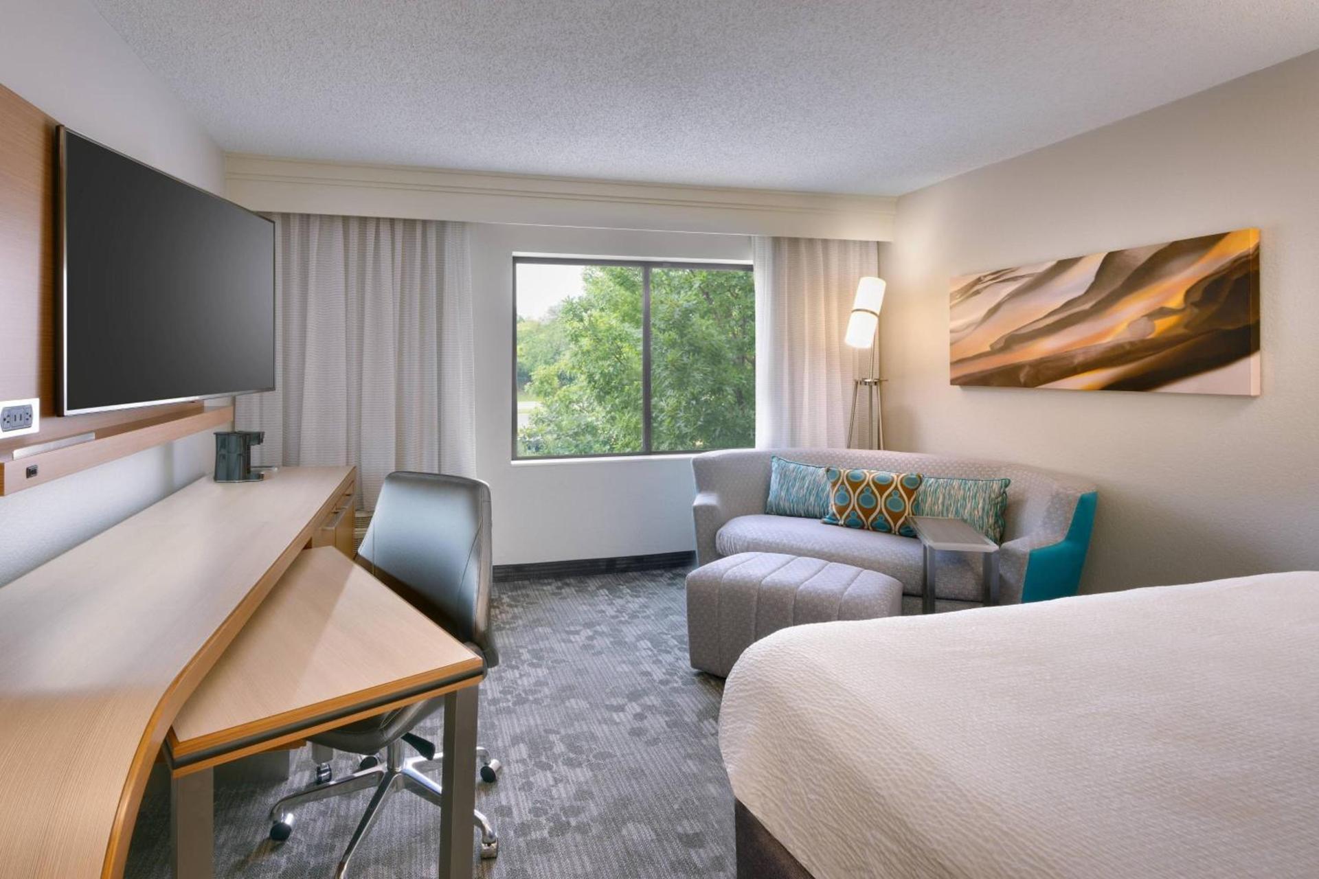 Courtyard by Marriott Oklahoma City Northwest photo 13