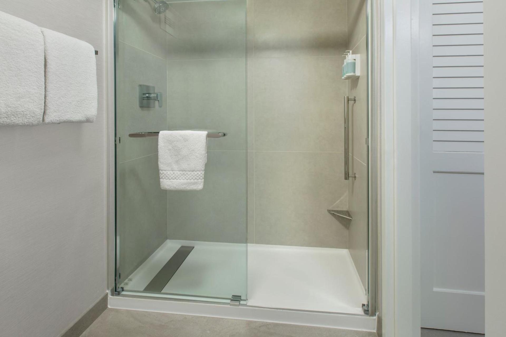 Courtyard by Marriott Tarrytown Westchester County photo 13