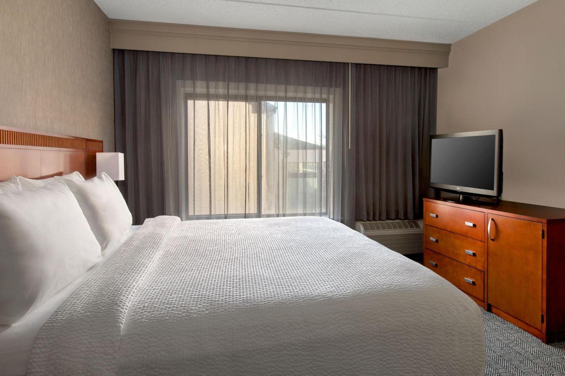 Courtyard by Marriott Tarrytown Westchester County photo 18