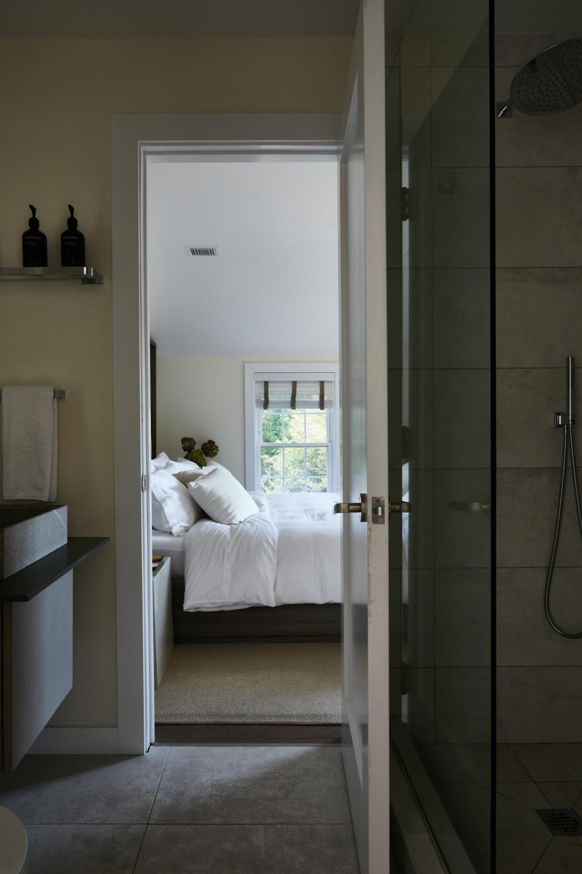 The Roundtree, Amagansett photo 57
