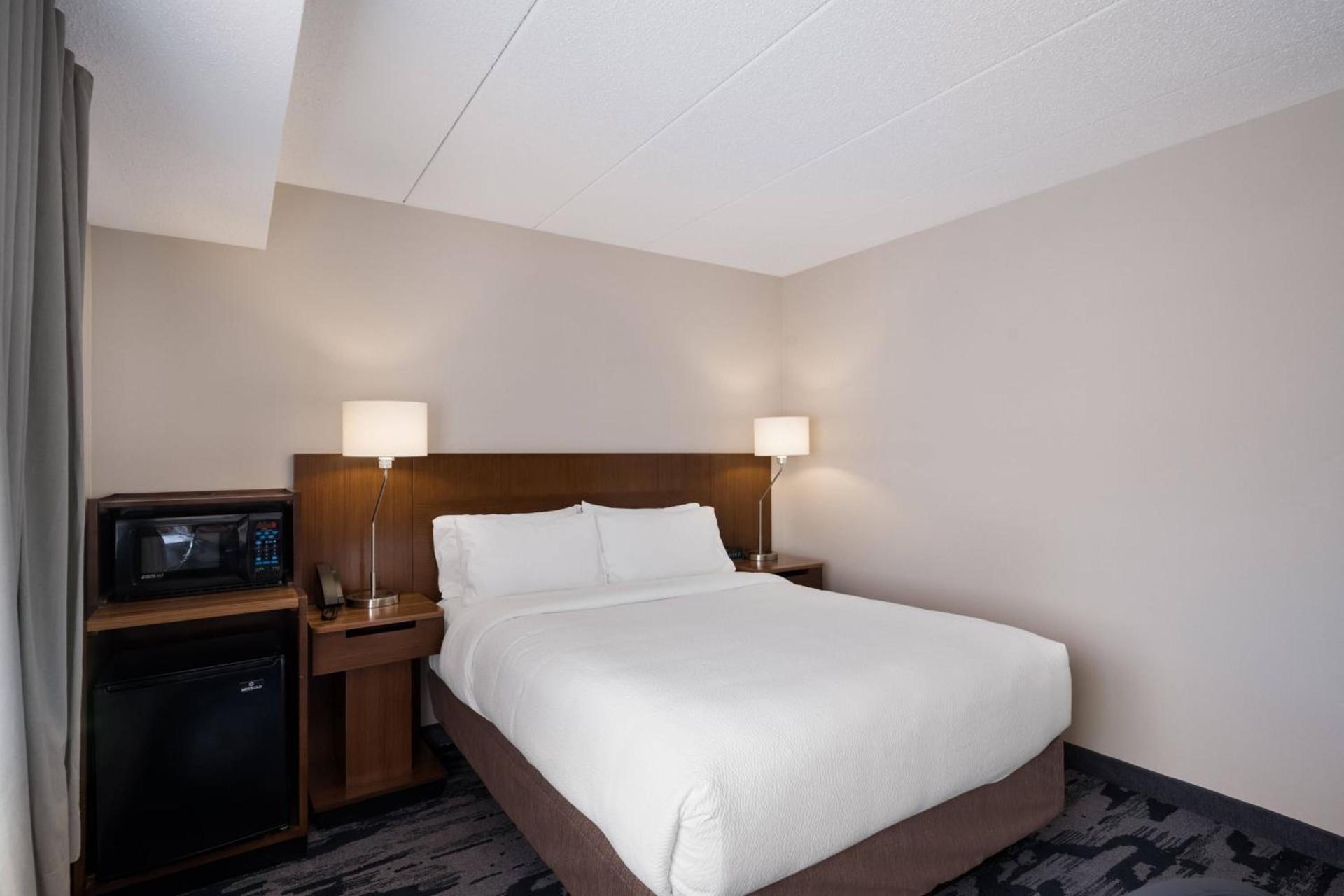 Fairfield Inn by Marriott Amesbury photo 25