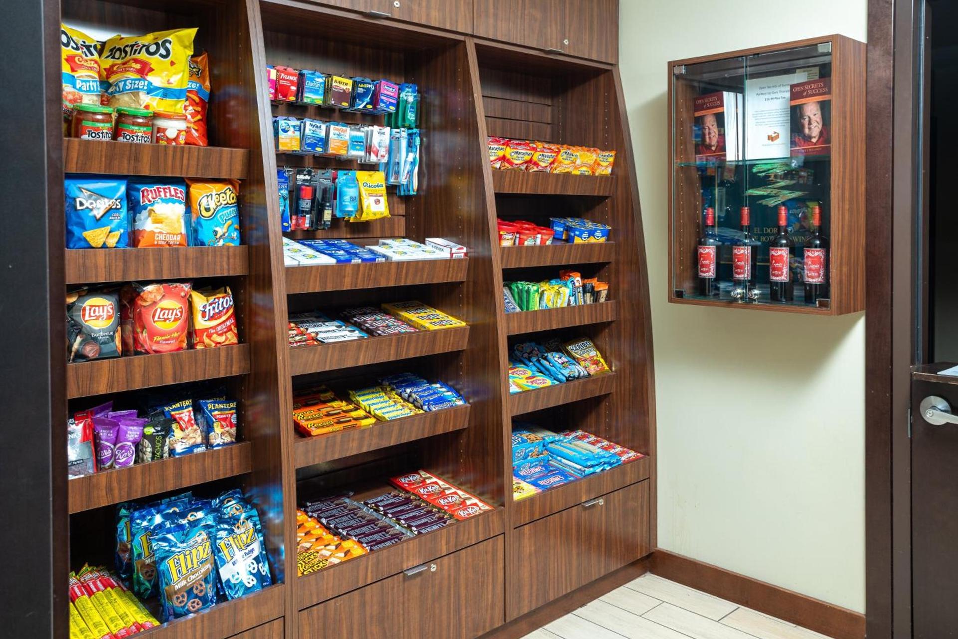 Staybridge Suites Sacramento-Folsom by IHG photo 26