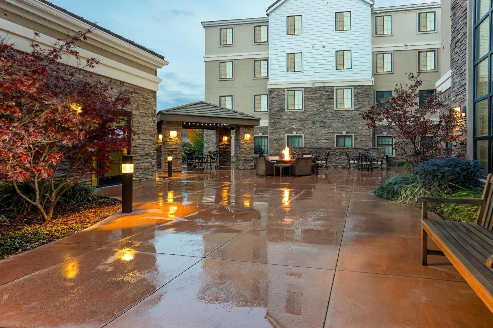 Staybridge Suites Sacramento-Folsom by IHG photo 28