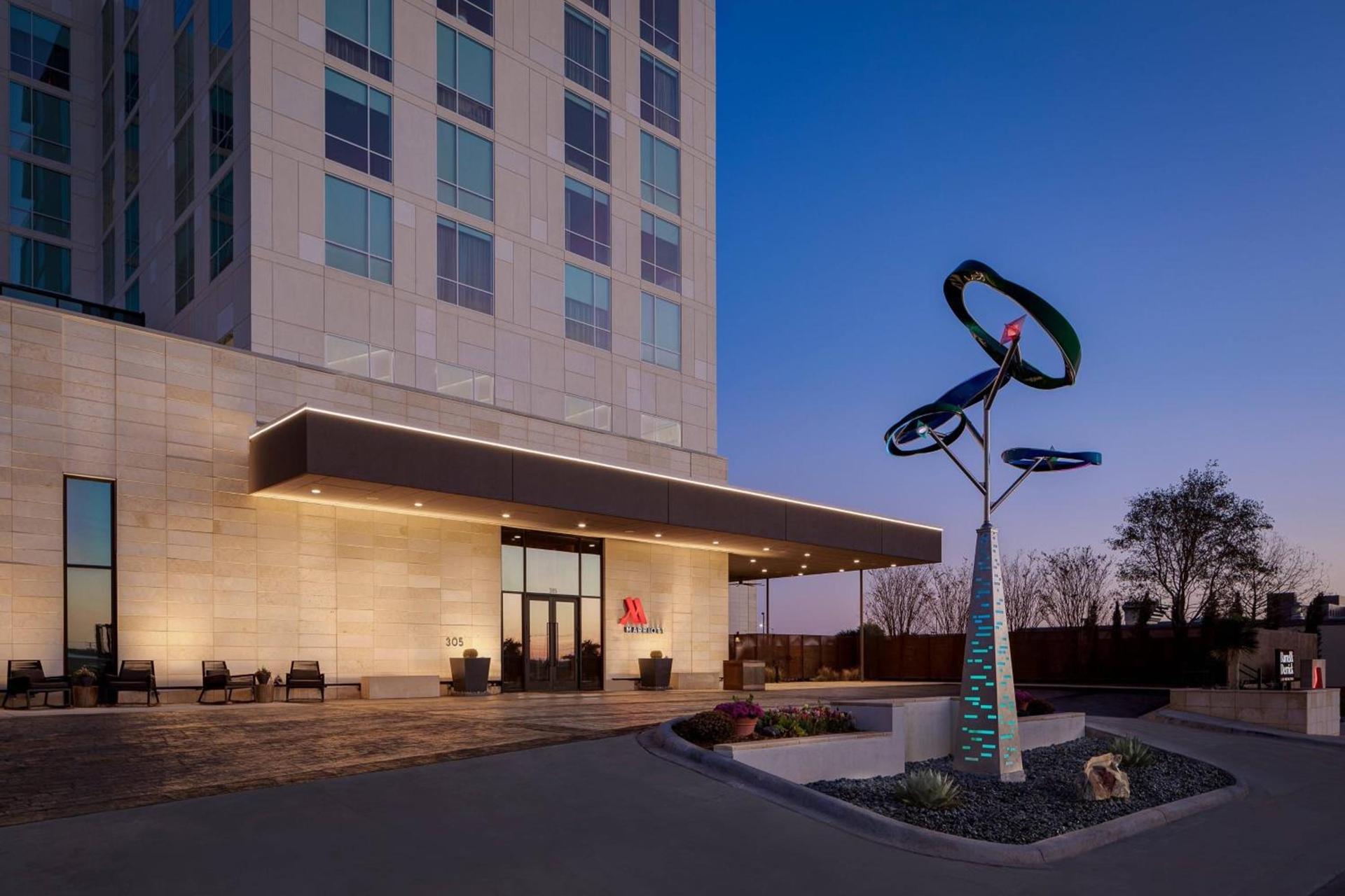 Odessa Marriott Hotel & Conference Center photo 4