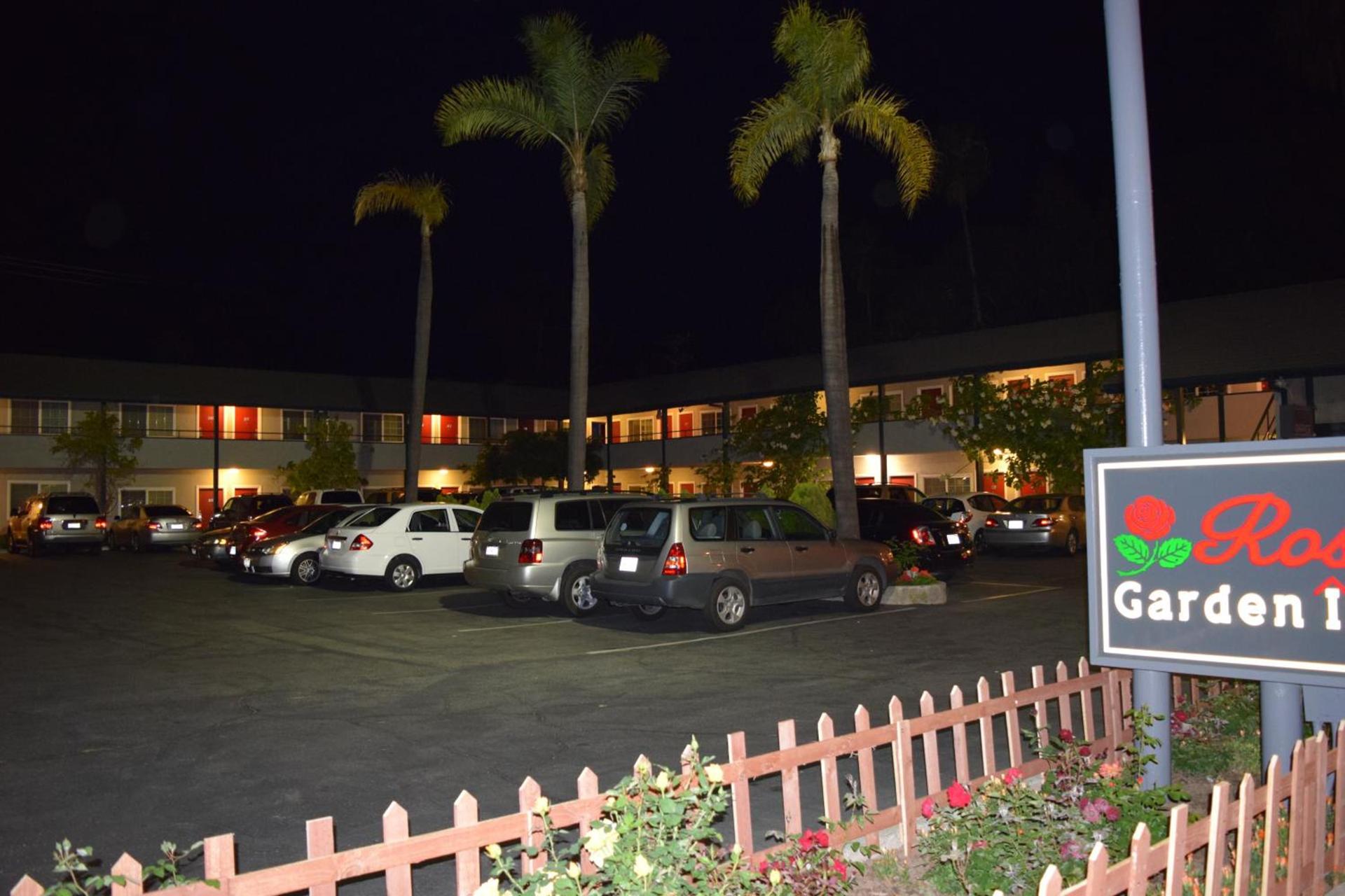 Rose Garden Inn photo 31