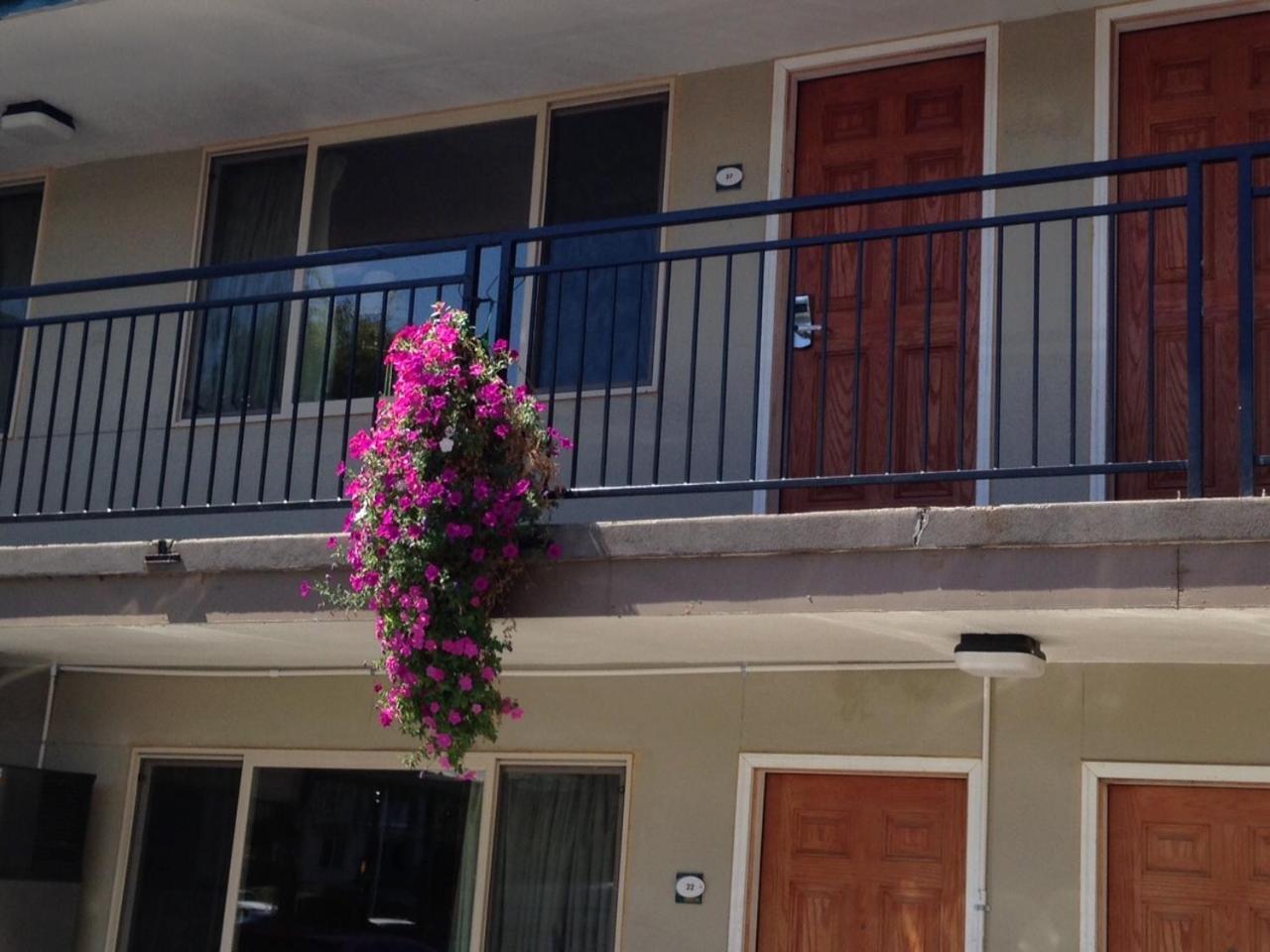 Cameo Motel - Portland photo 35