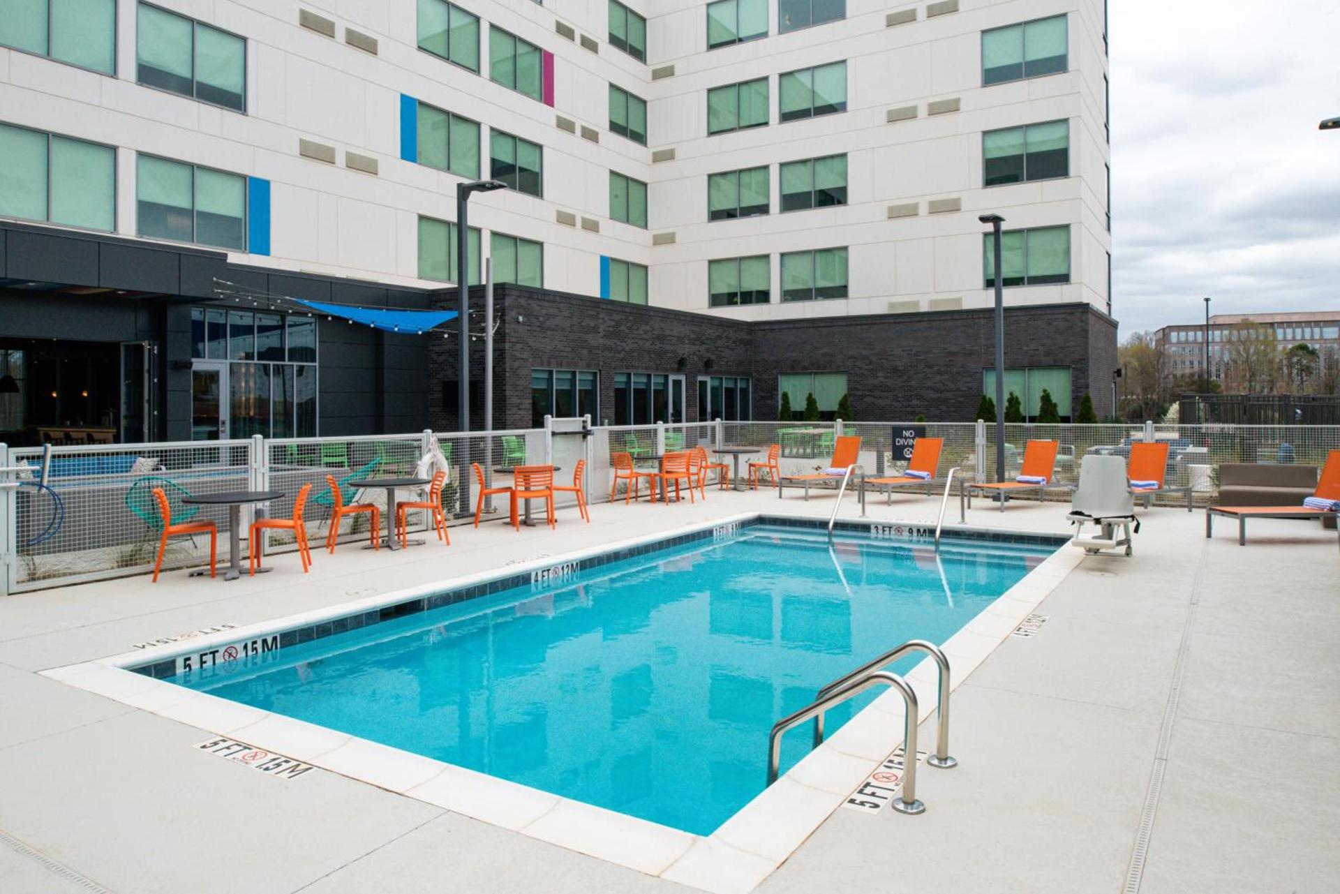 Aloft by Marriott Tulsa photo 2