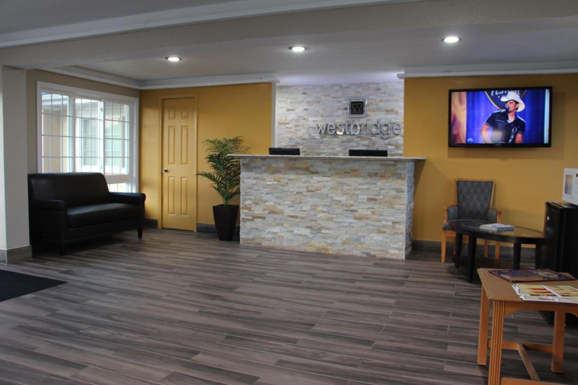 Westbridge Inn & Suites photo 48
