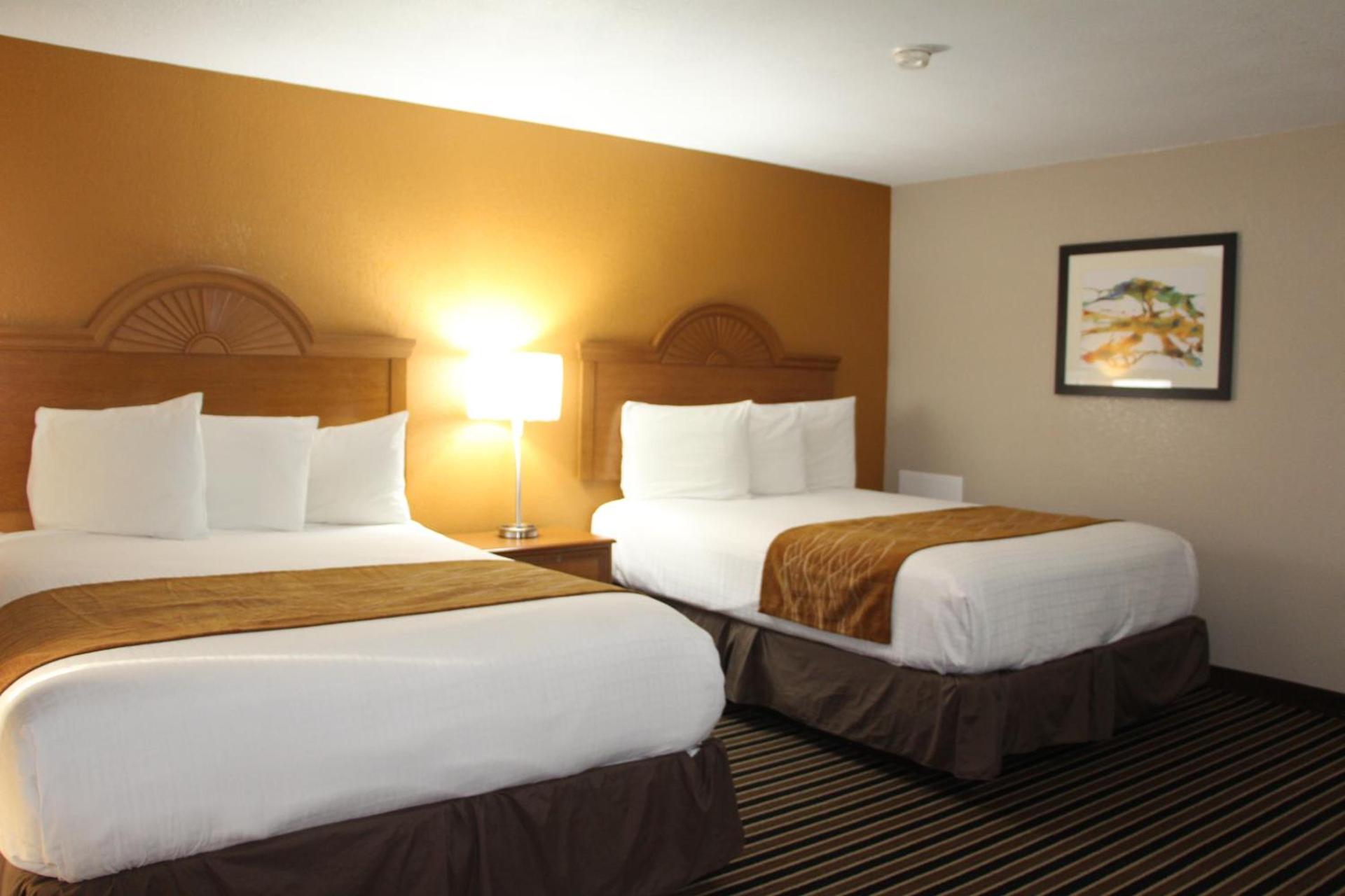Westbridge Inn & Suites photo 24