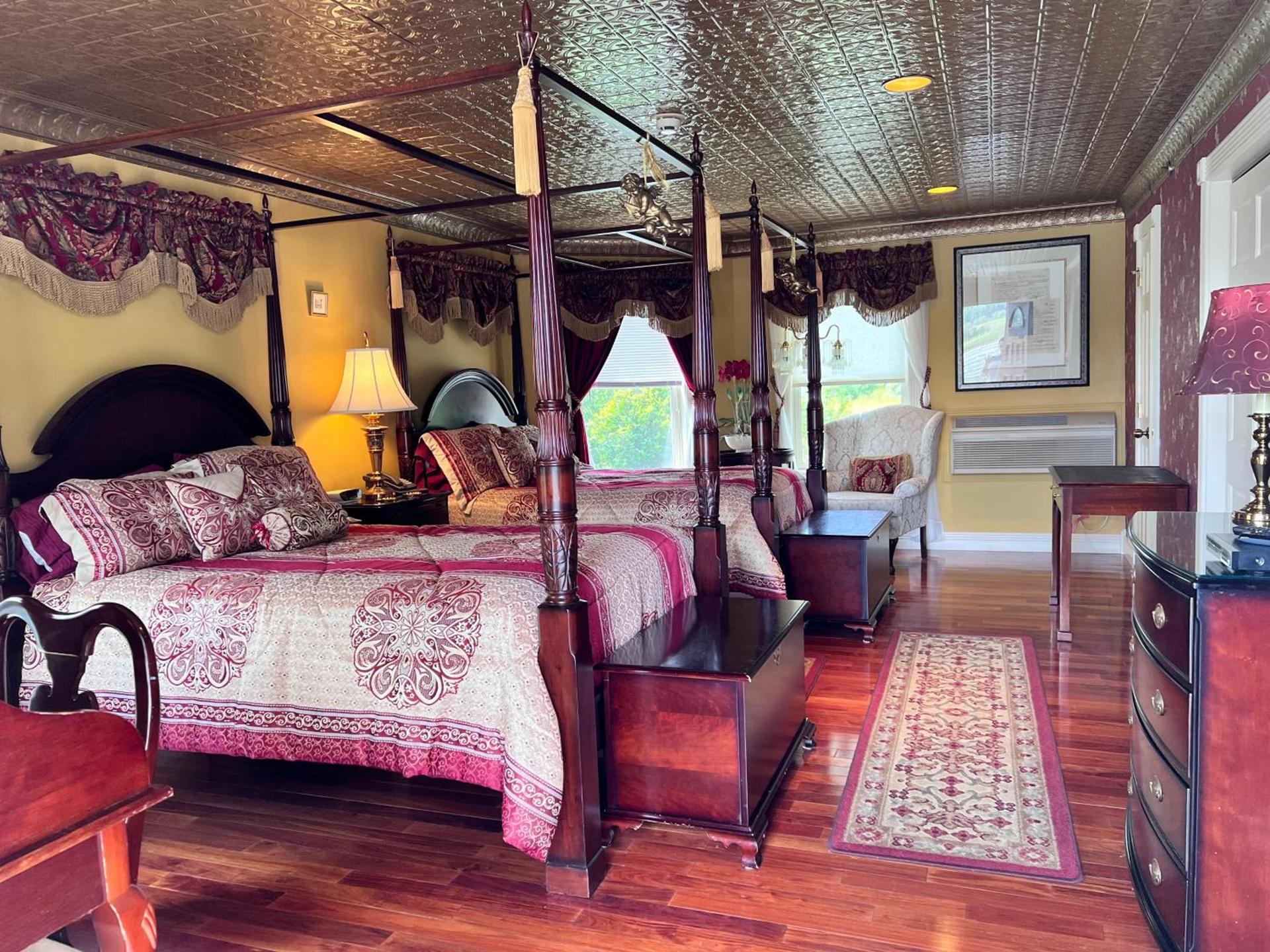 Mountain Quest Inn photo 23