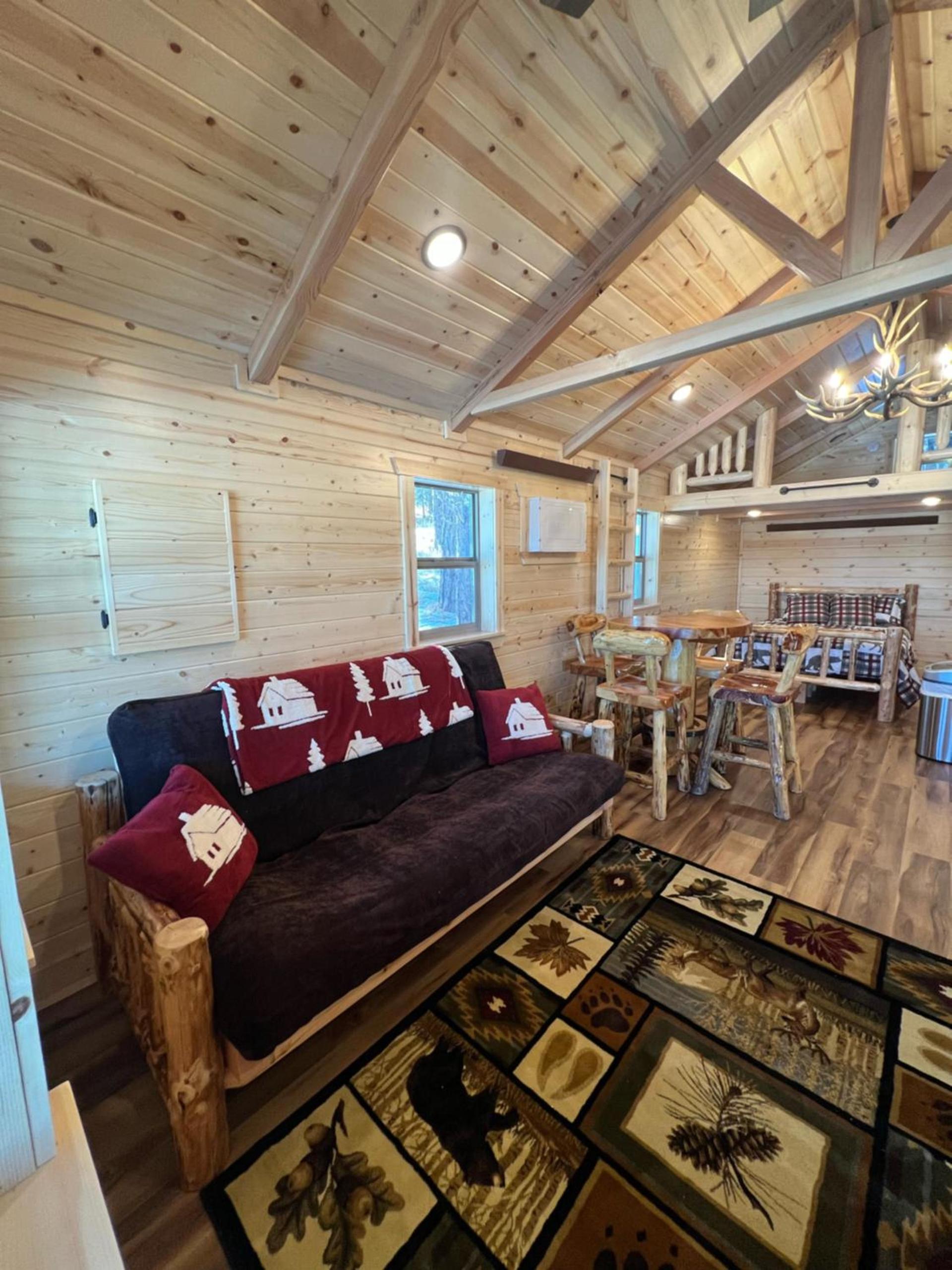 The Lodge at Devils Tower photo 8