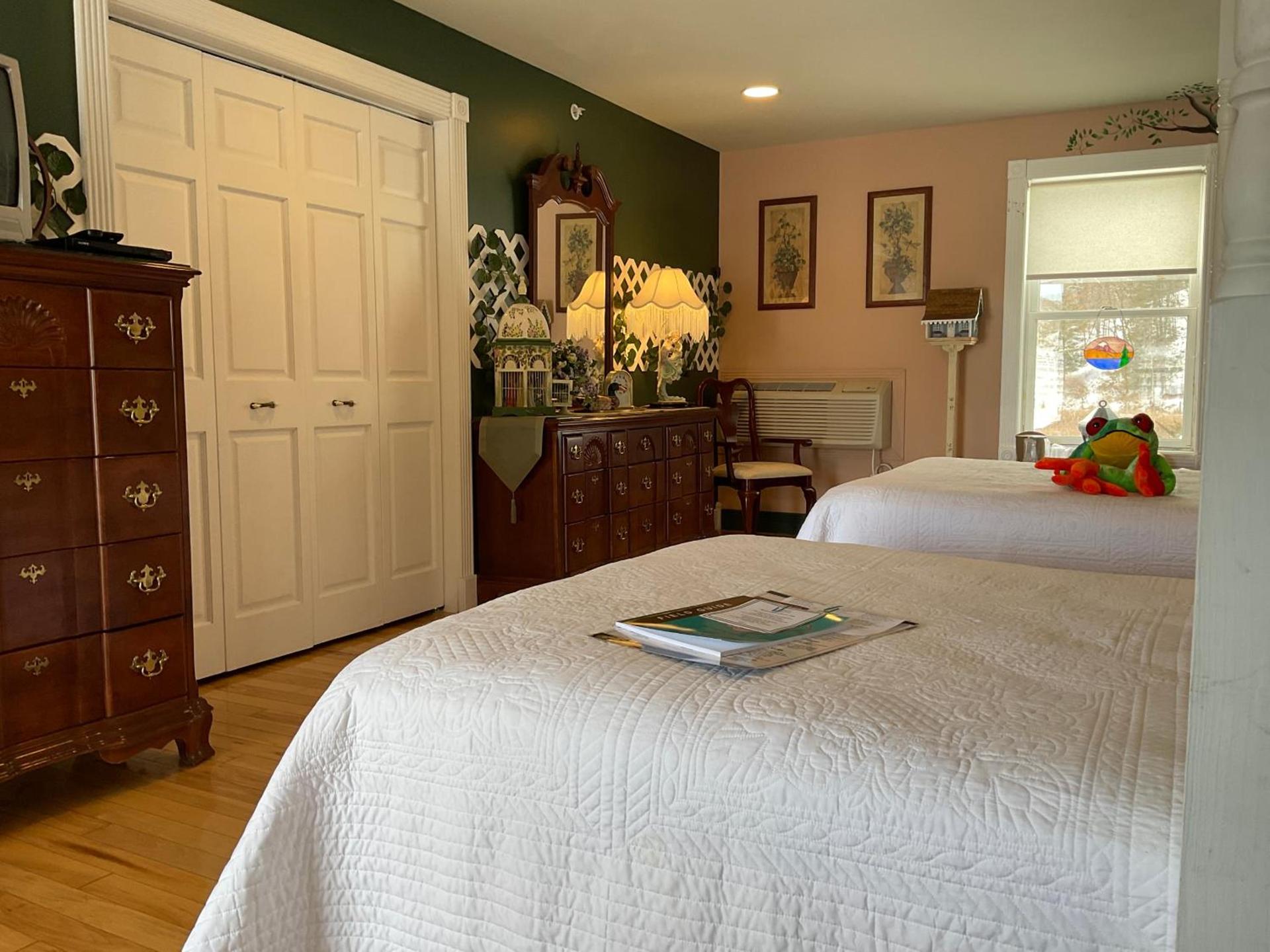 Mountain Quest Inn photo 53