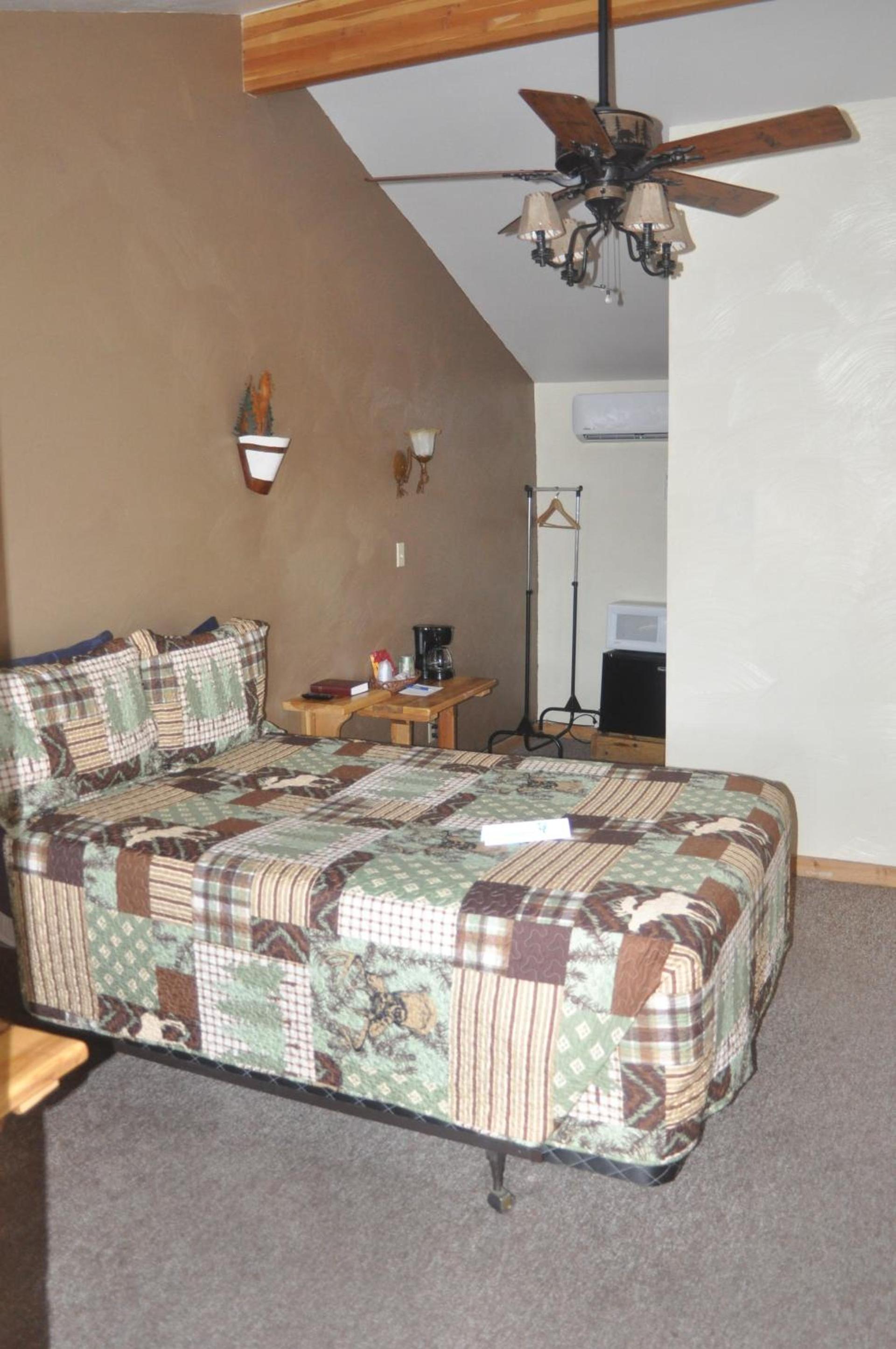 Nine Pines Motel photo 22