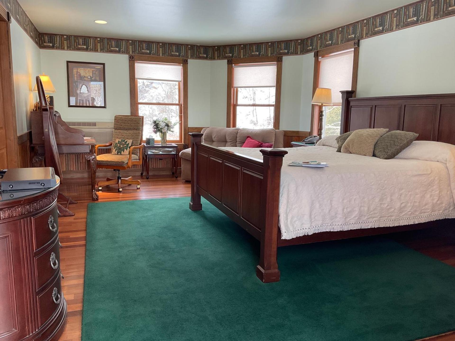 Mountain Quest Inn photo 58
