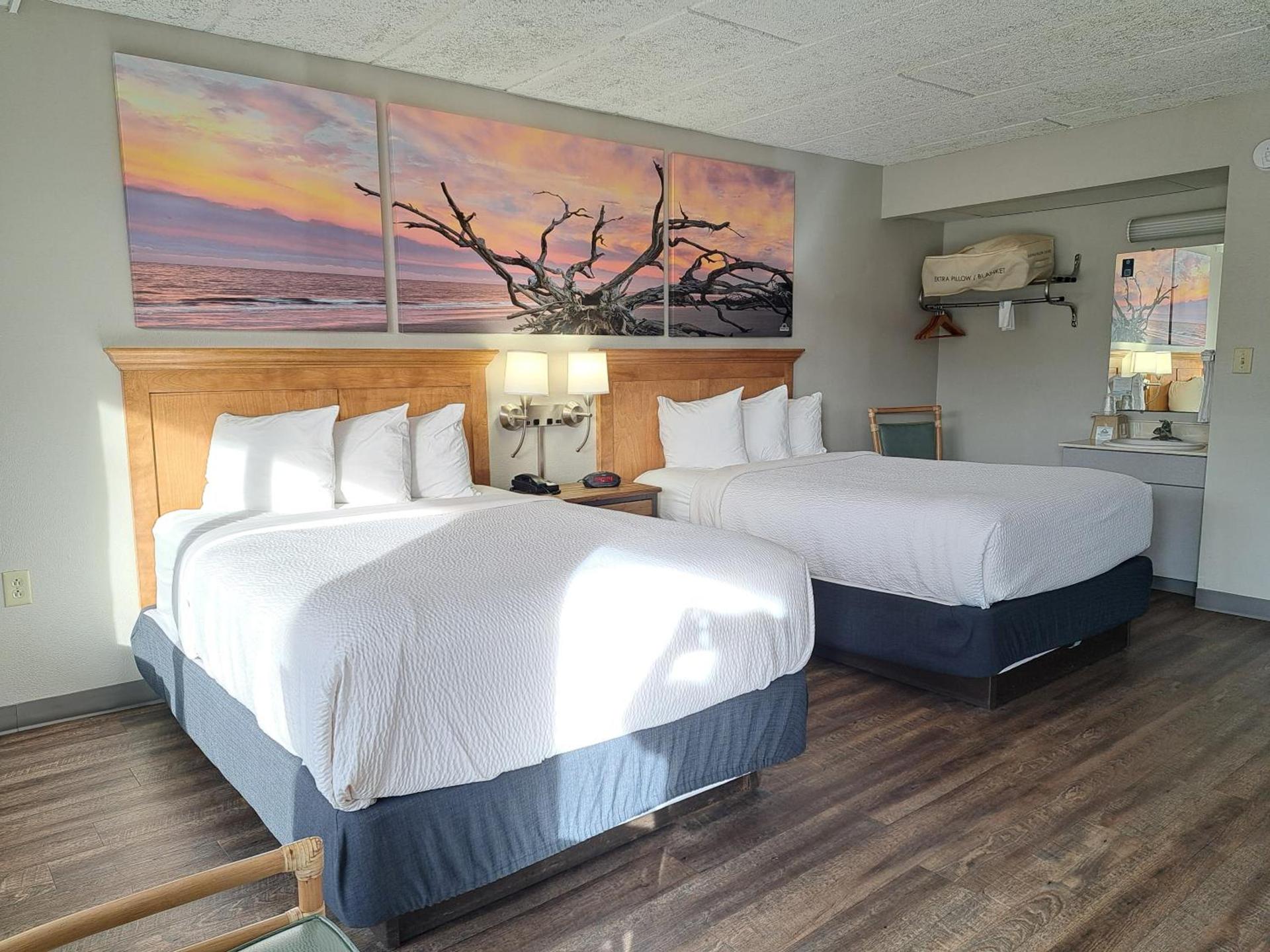 Days Inn & Suites by Wyndham Jekyll Island photo 23
