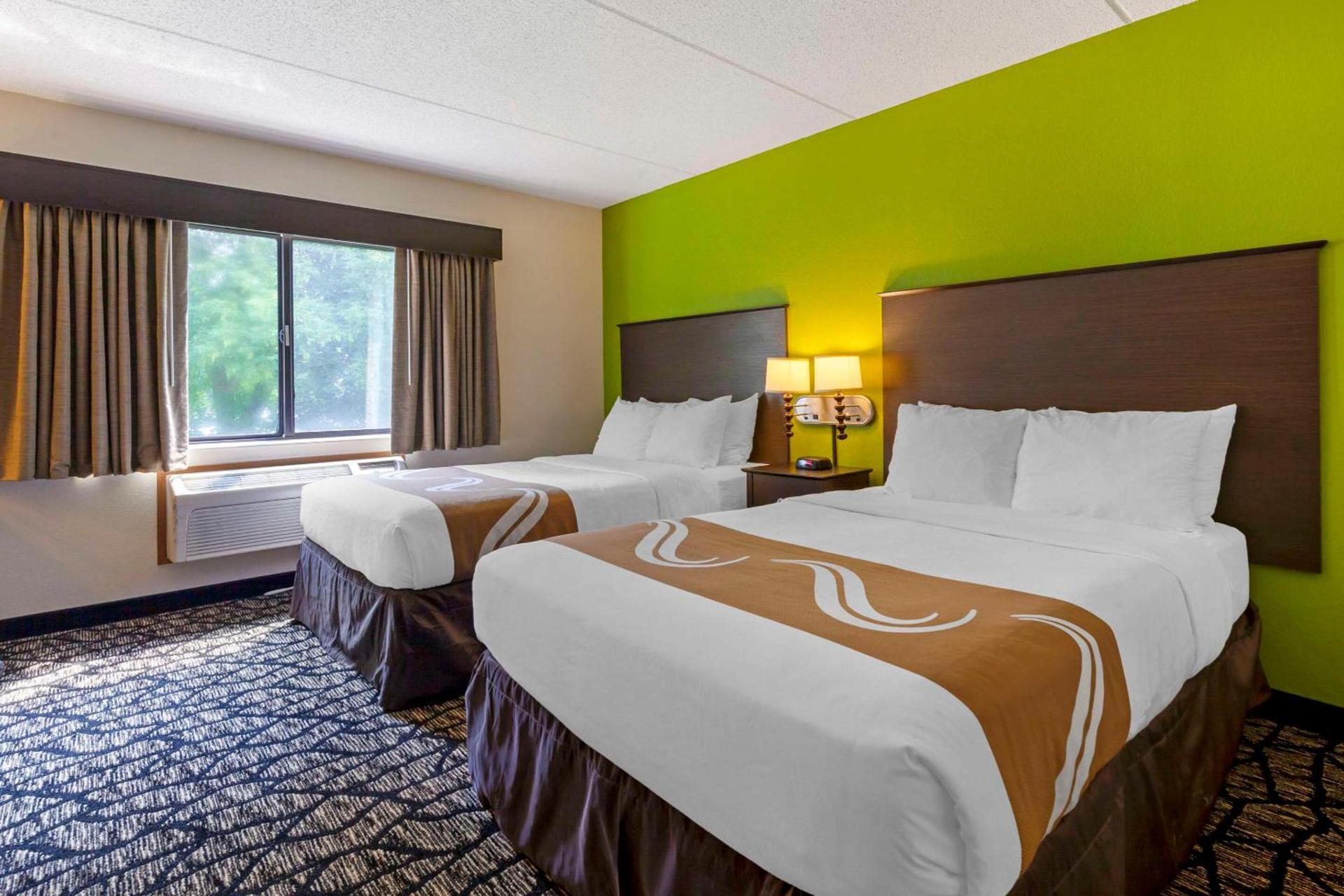 Quality Inn Oshkosh Aviation Park photo 7