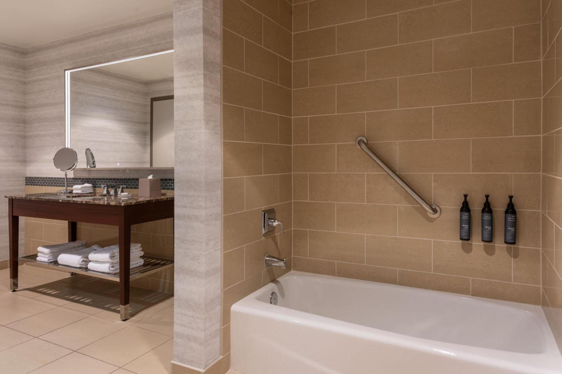 The Westin Book Cadillac Detroit photo 42