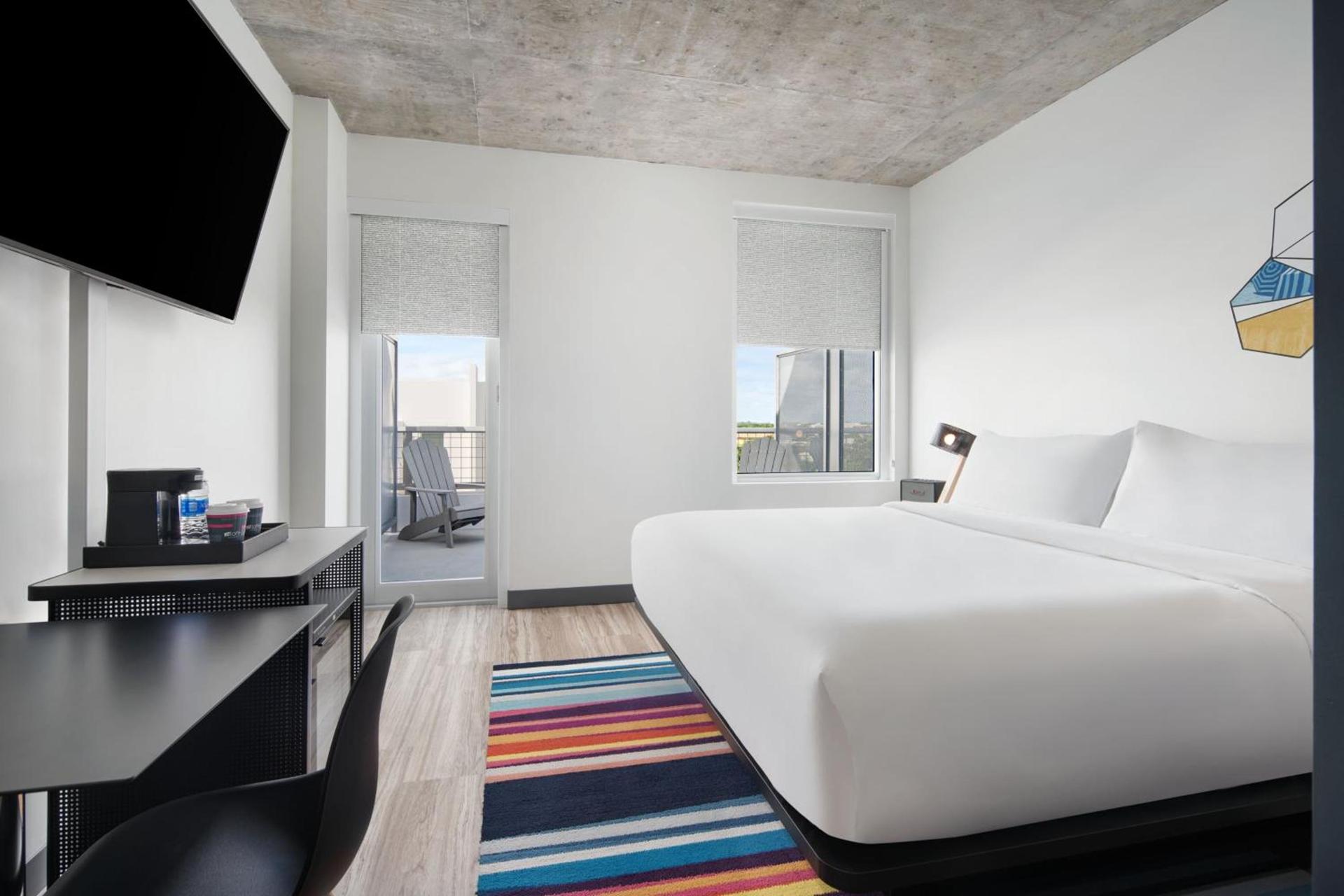 Aloft by Marriott Delray Beach photo 12