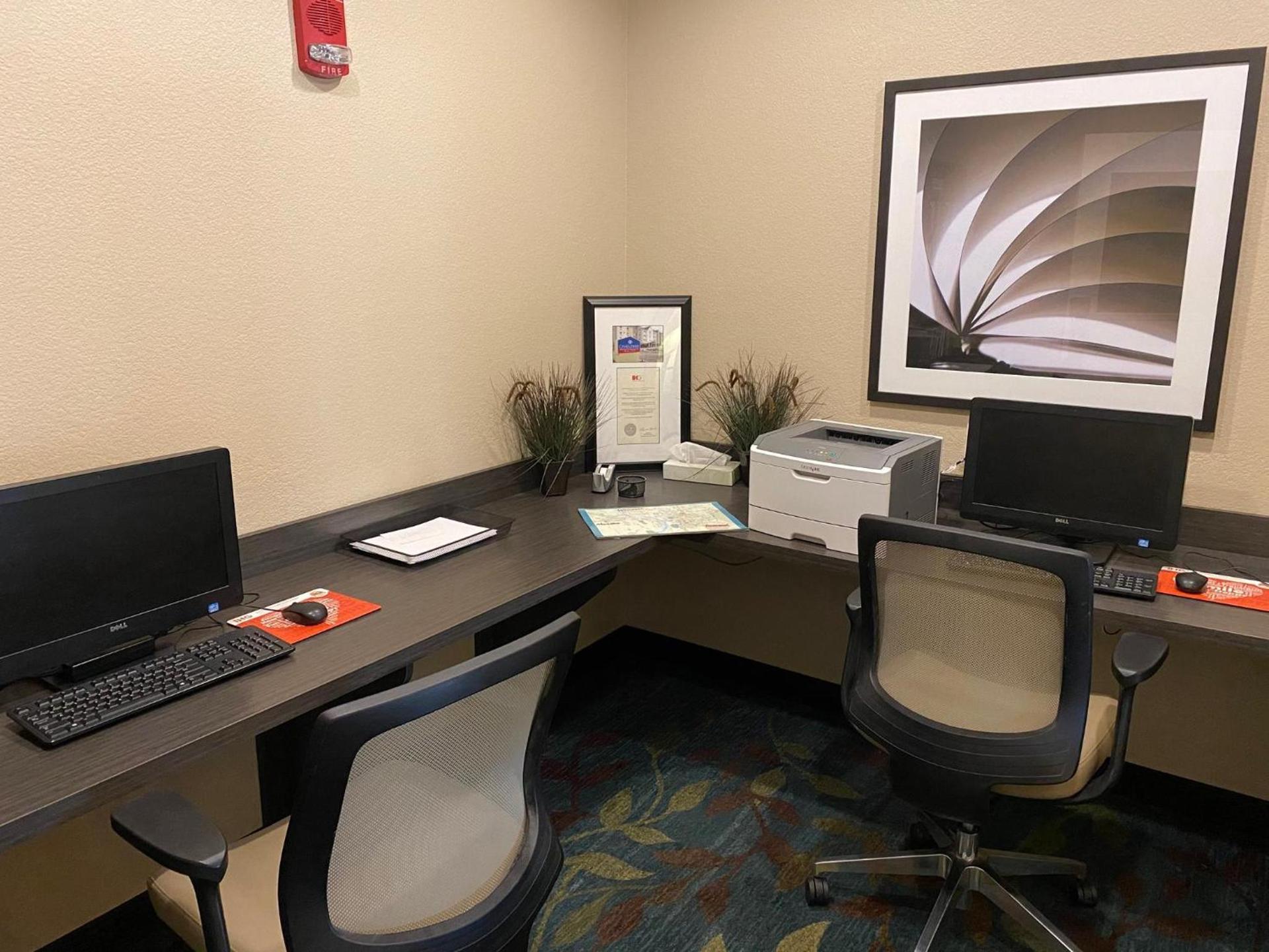 Candlewood Suites Bismarck photo 23