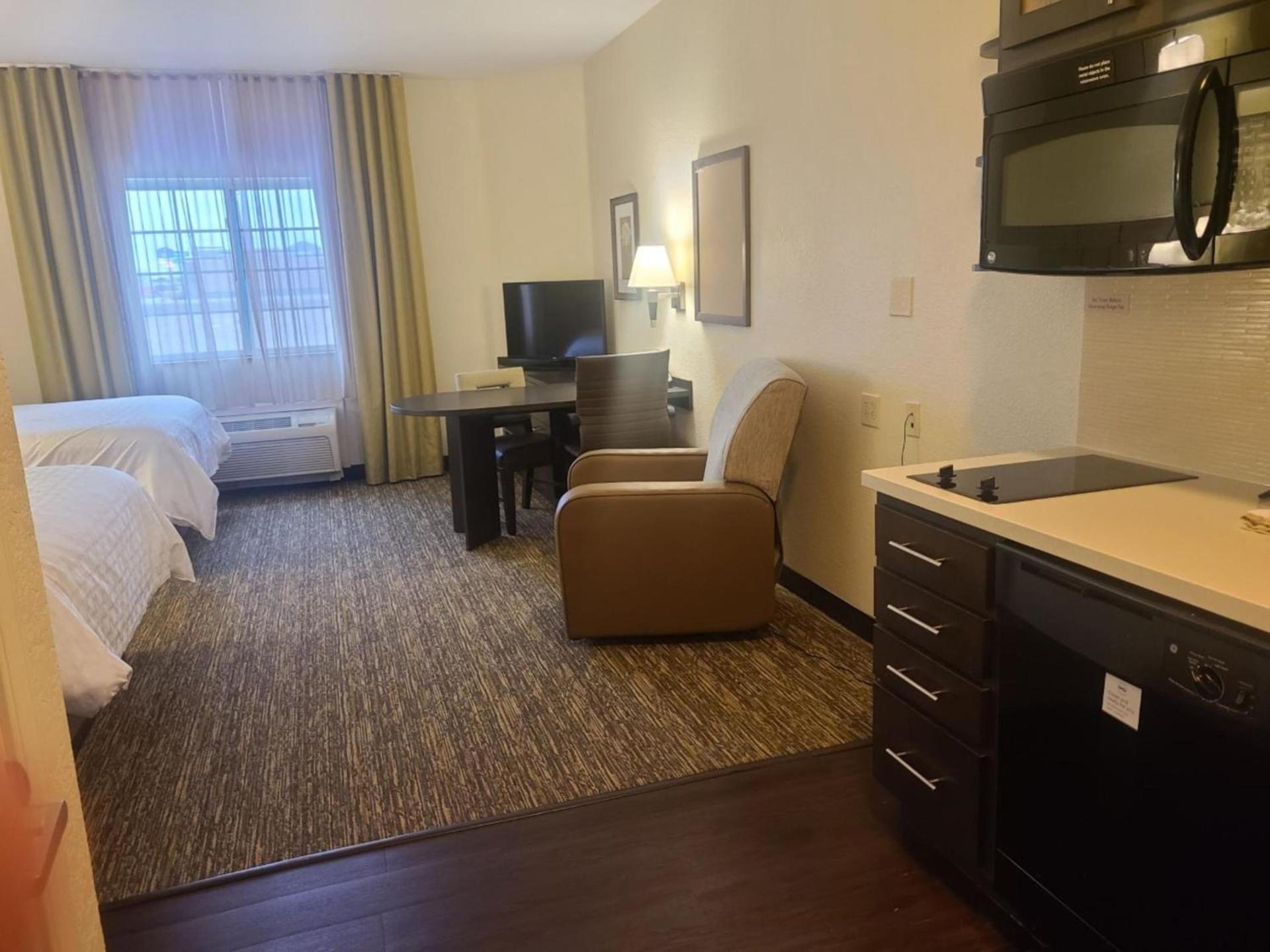 Candlewood Suites Bismarck photo 45