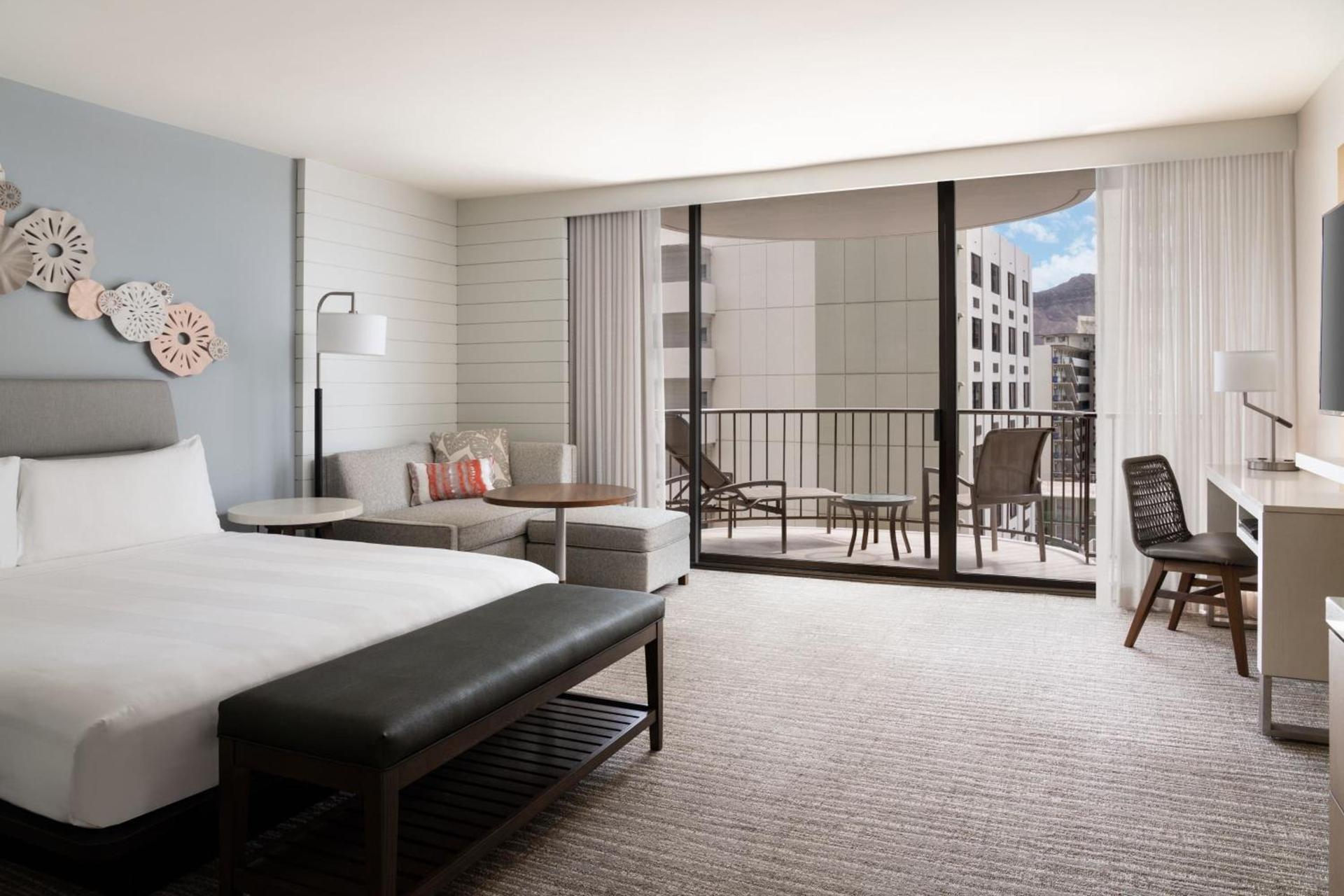 Waikiki Beach Marriott Resort & Spa photo 17