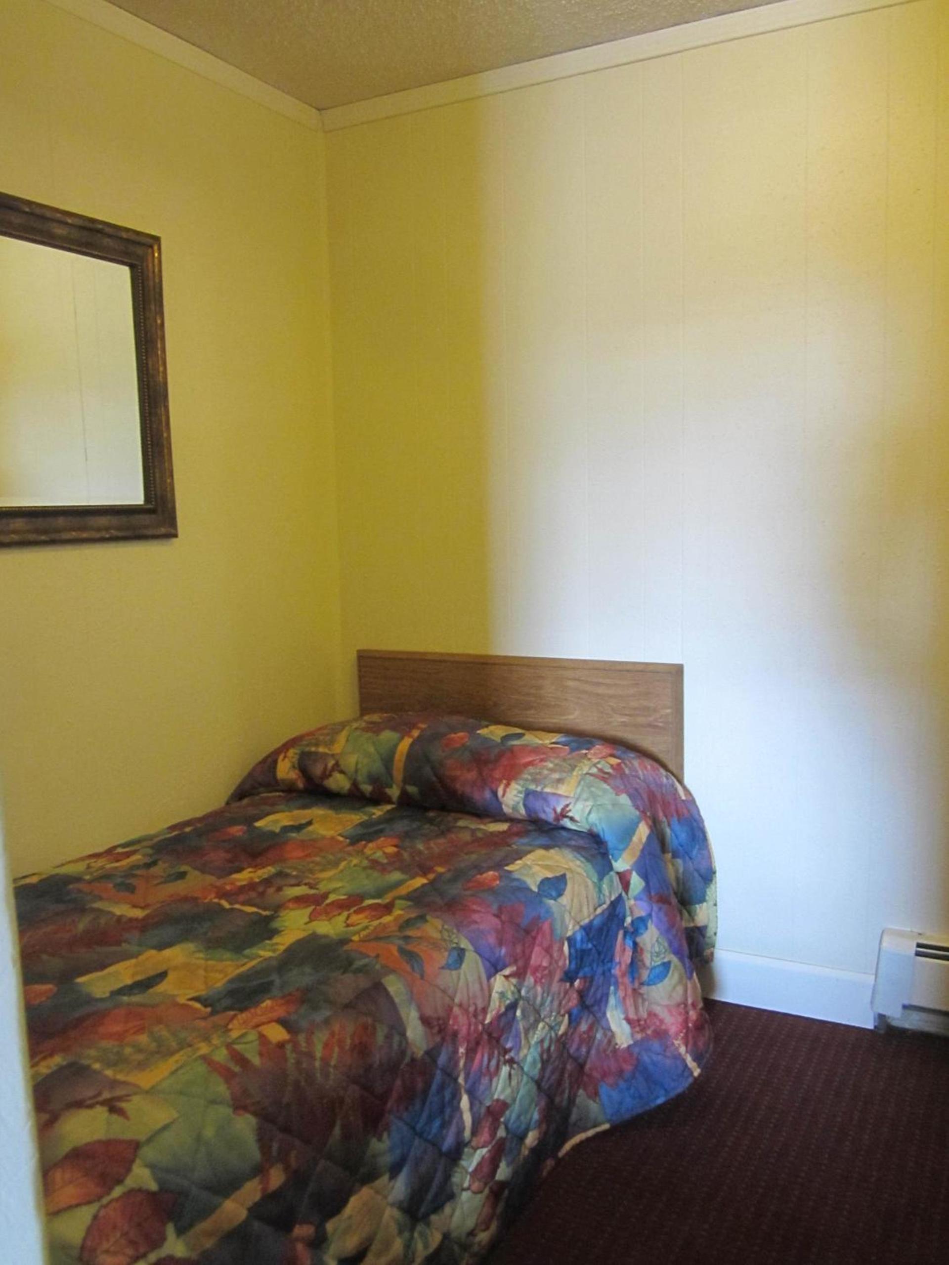 Big Horn Motel photo 57