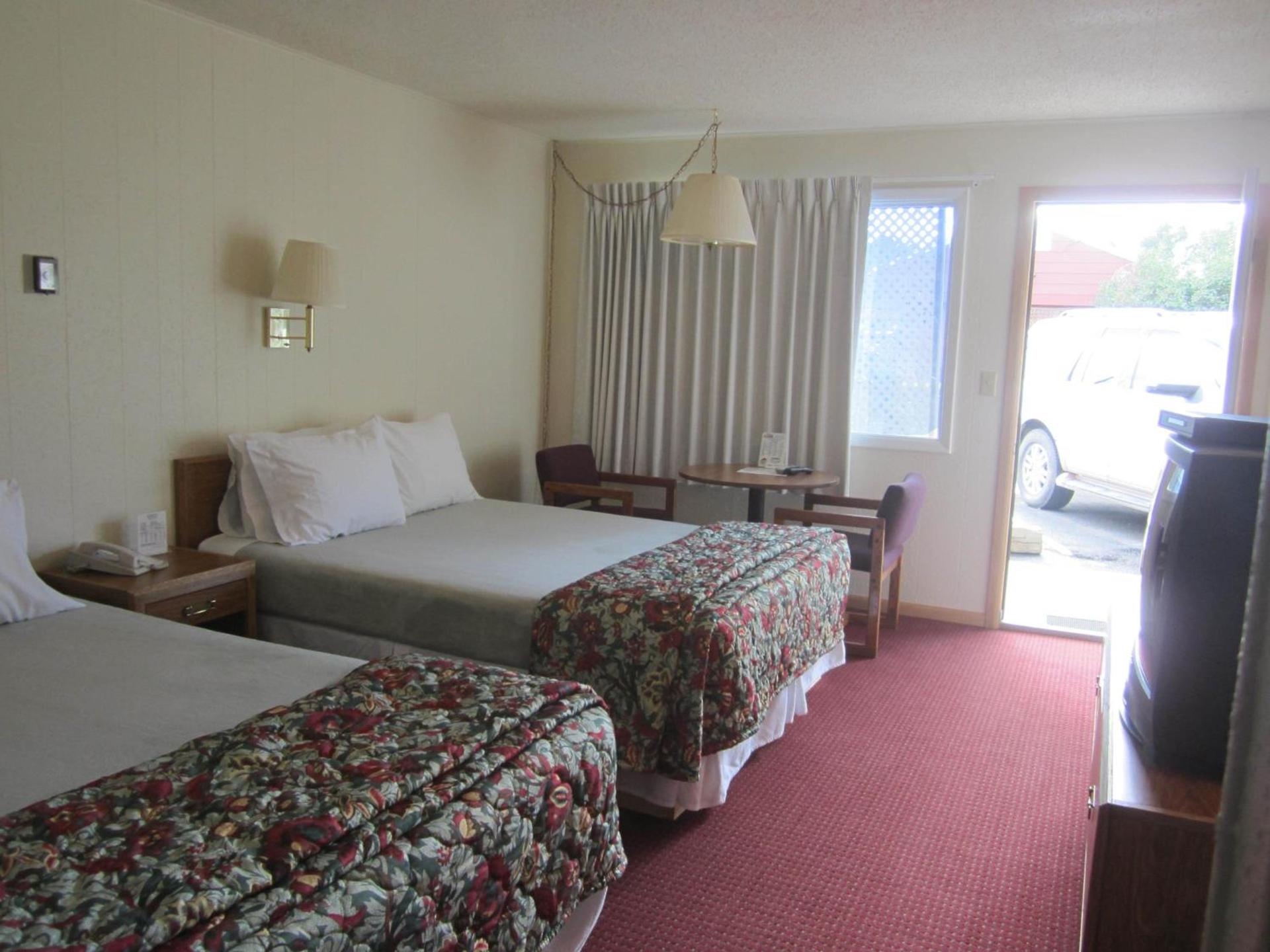Big Horn Motel photo 17