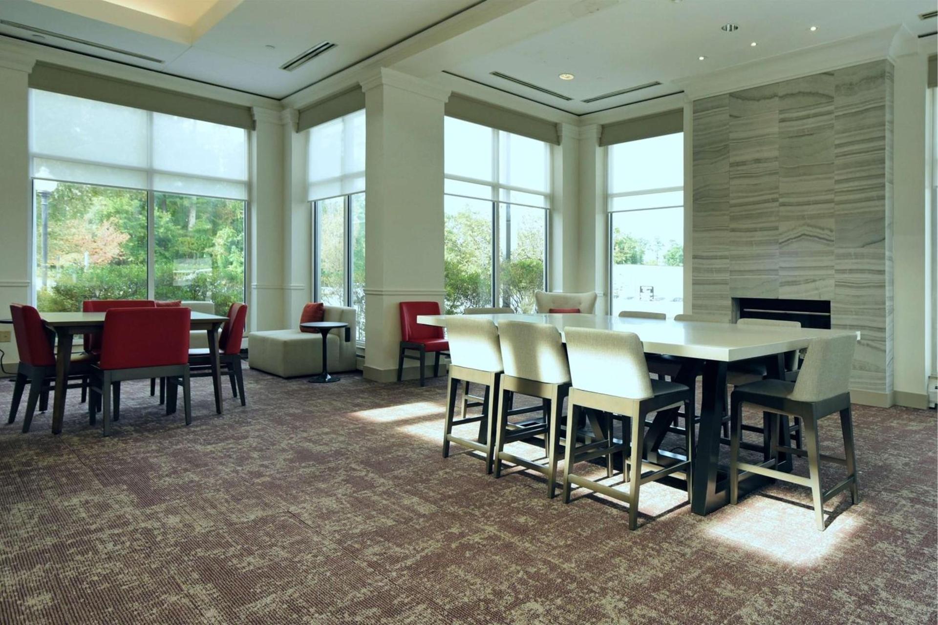 Hilton Garden Inn Saratoga Springs photo 17