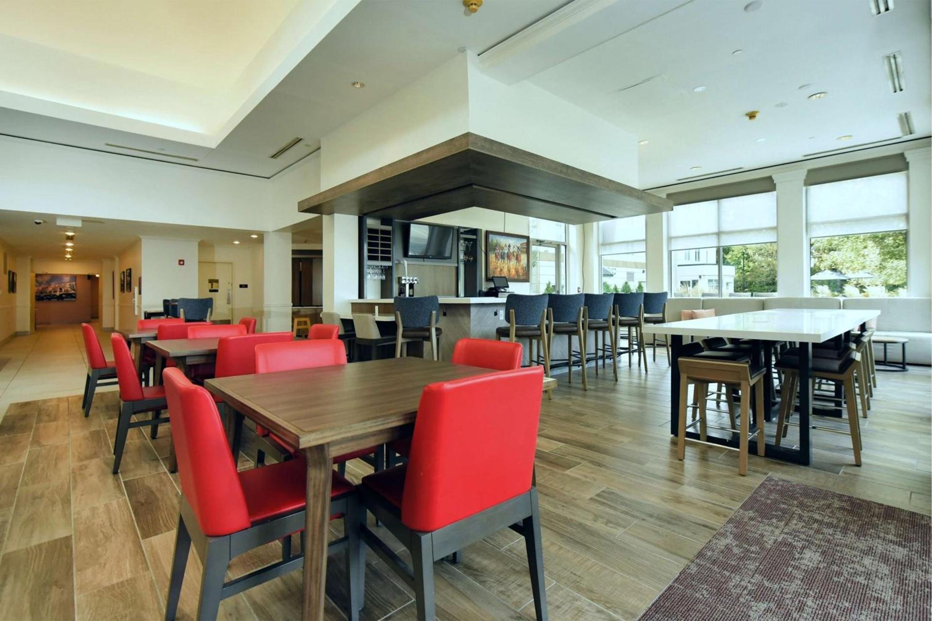 Hilton Garden Inn Saratoga Springs photo 81