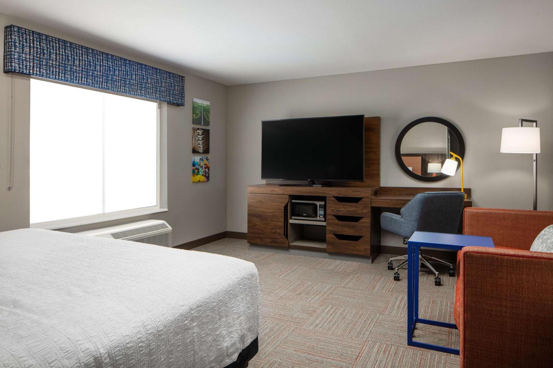 Hampton Inn Green Bay Stadium, Wi photo 13
