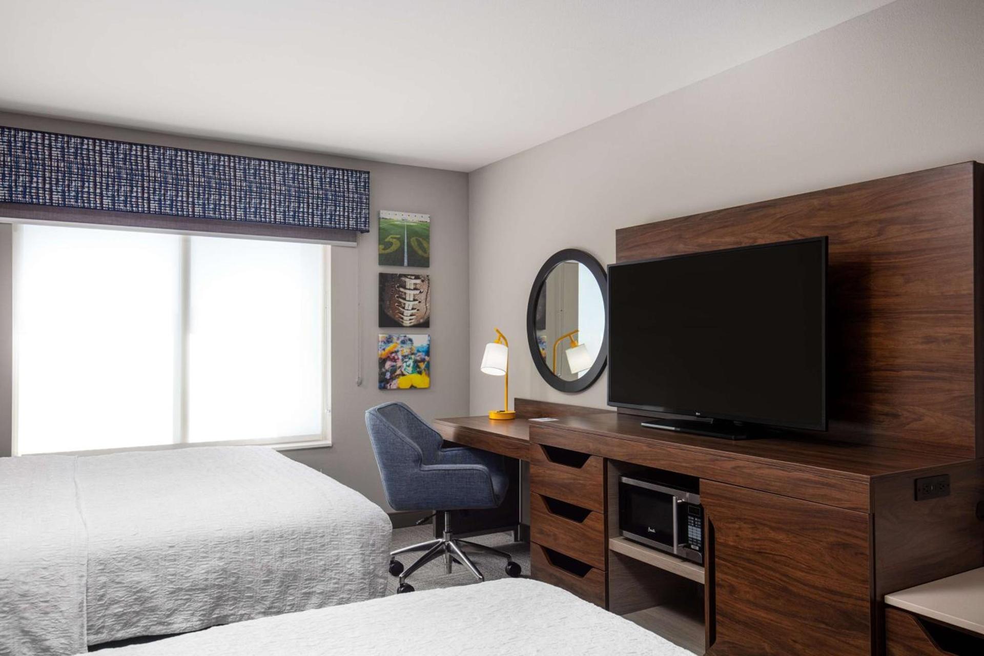 Hampton Inn Green Bay Stadium, Wi photo 19