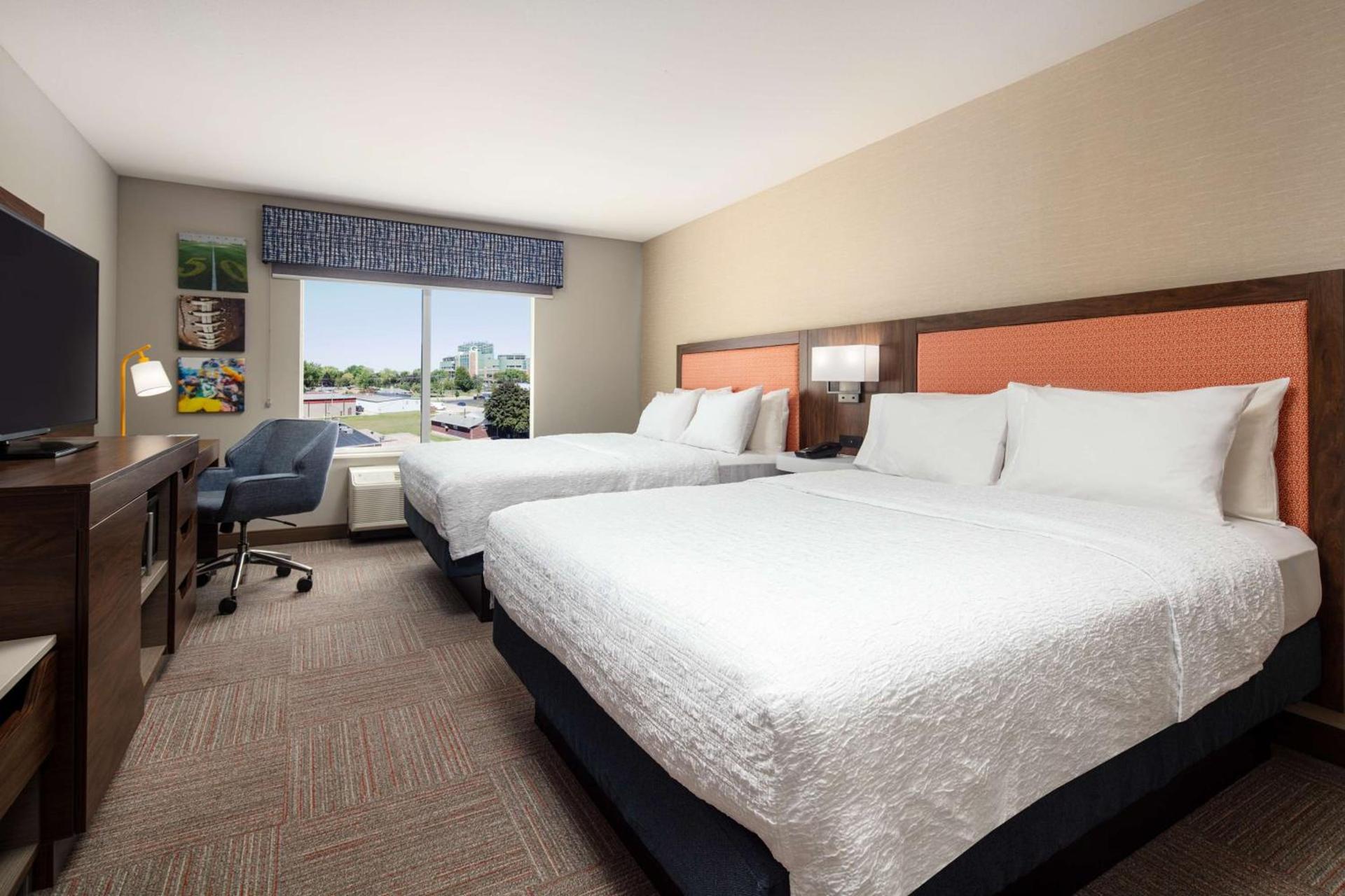 Hampton Inn Green Bay Stadium, Wi photo 20