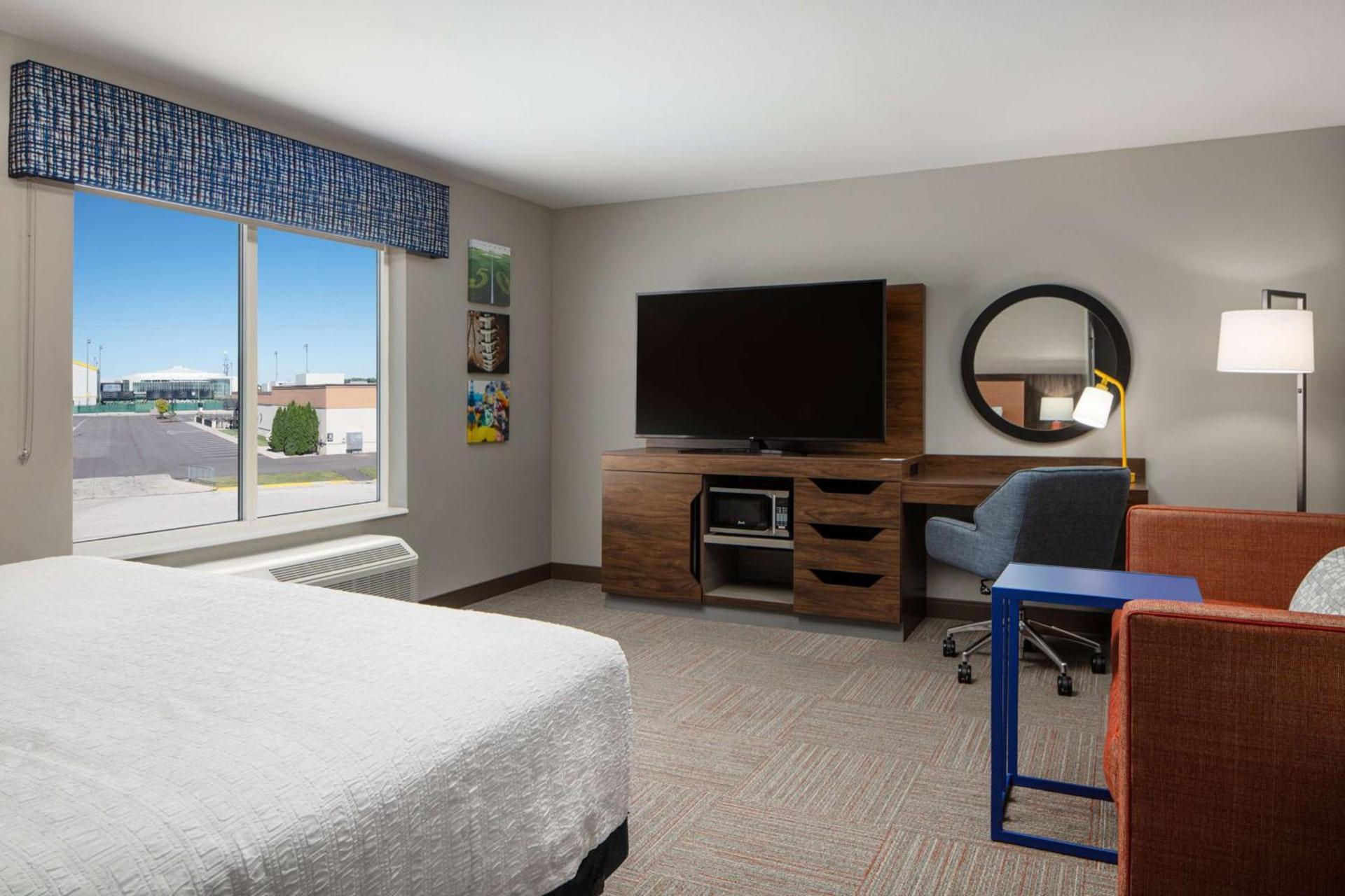 Hampton Inn Green Bay Stadium, Wi photo 28