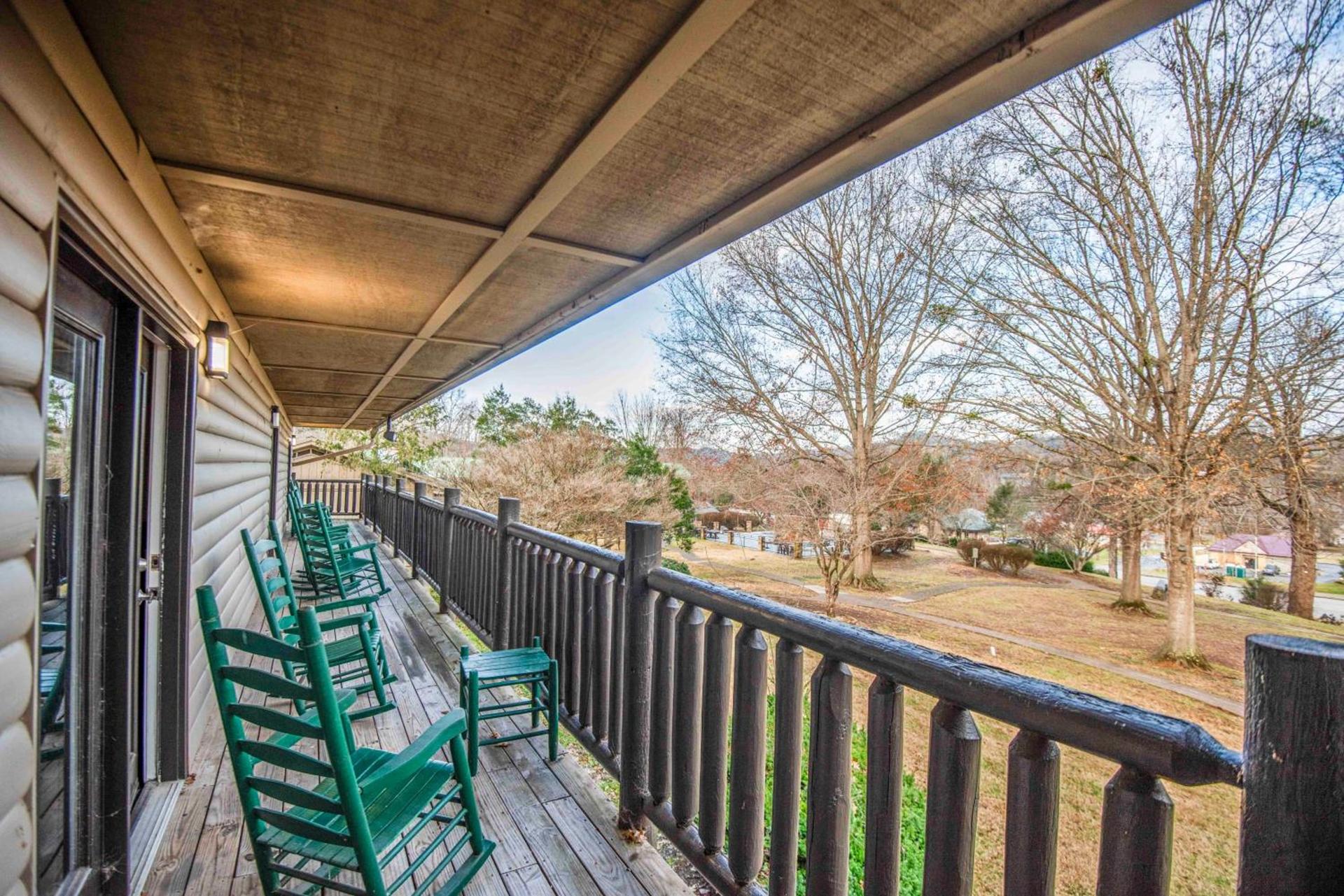 Tremont Lodge & Resort photo 23
