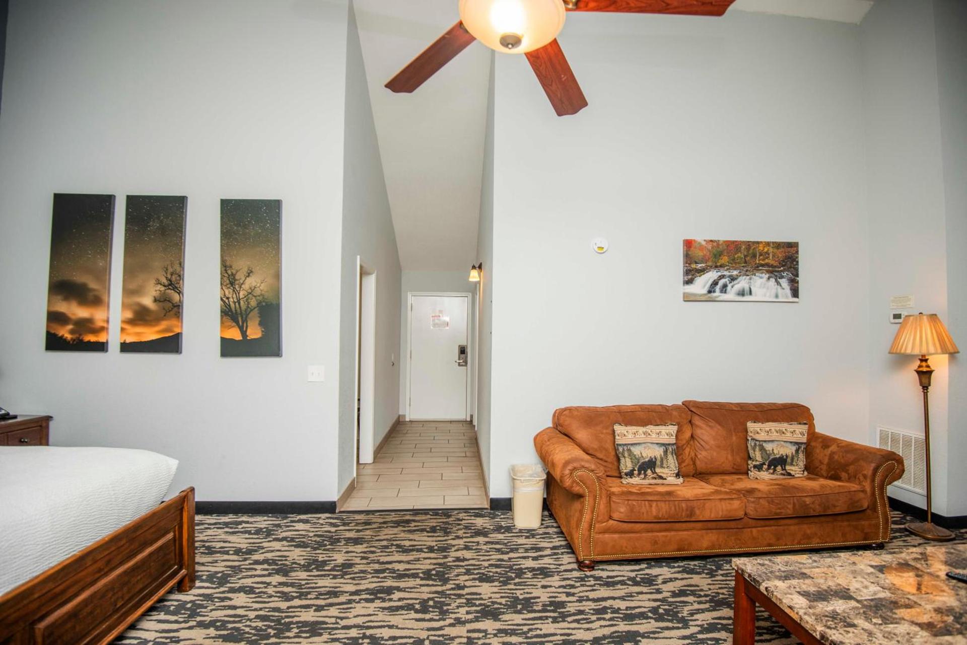Tremont Lodge & Resort photo 34