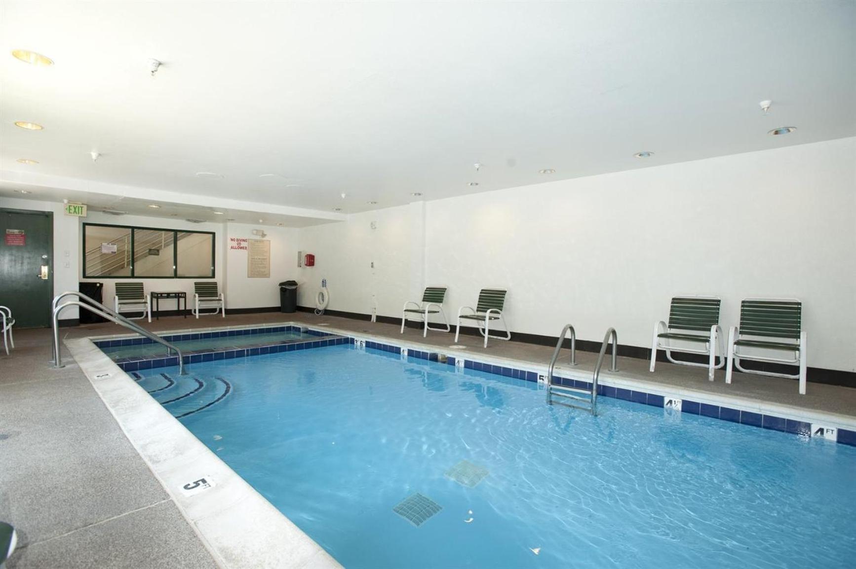 Gateway Mountain Lodge, A Vail Resorts Property photo 19