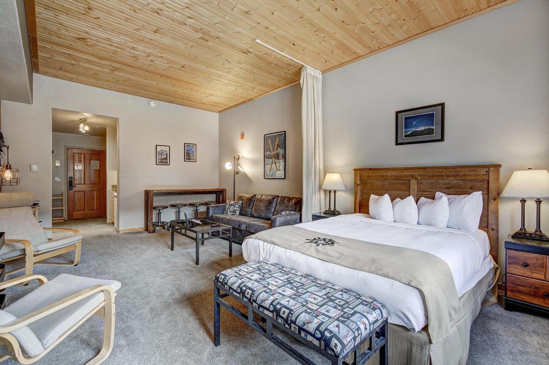 Gateway Mountain Lodge, A Vail Resorts Property photo 30