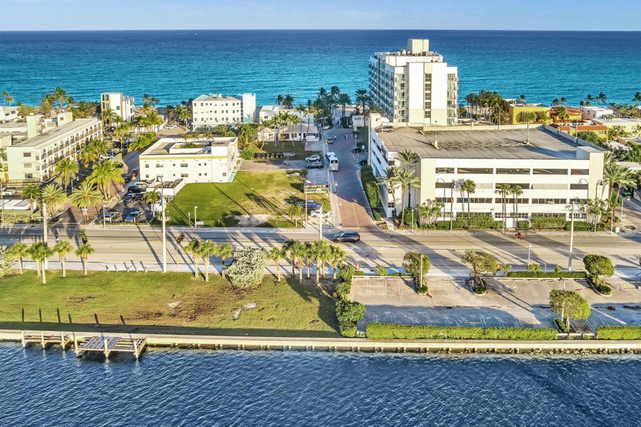 Walkabout 8 Tower Suite with Panoramic Ocean Views photo 15