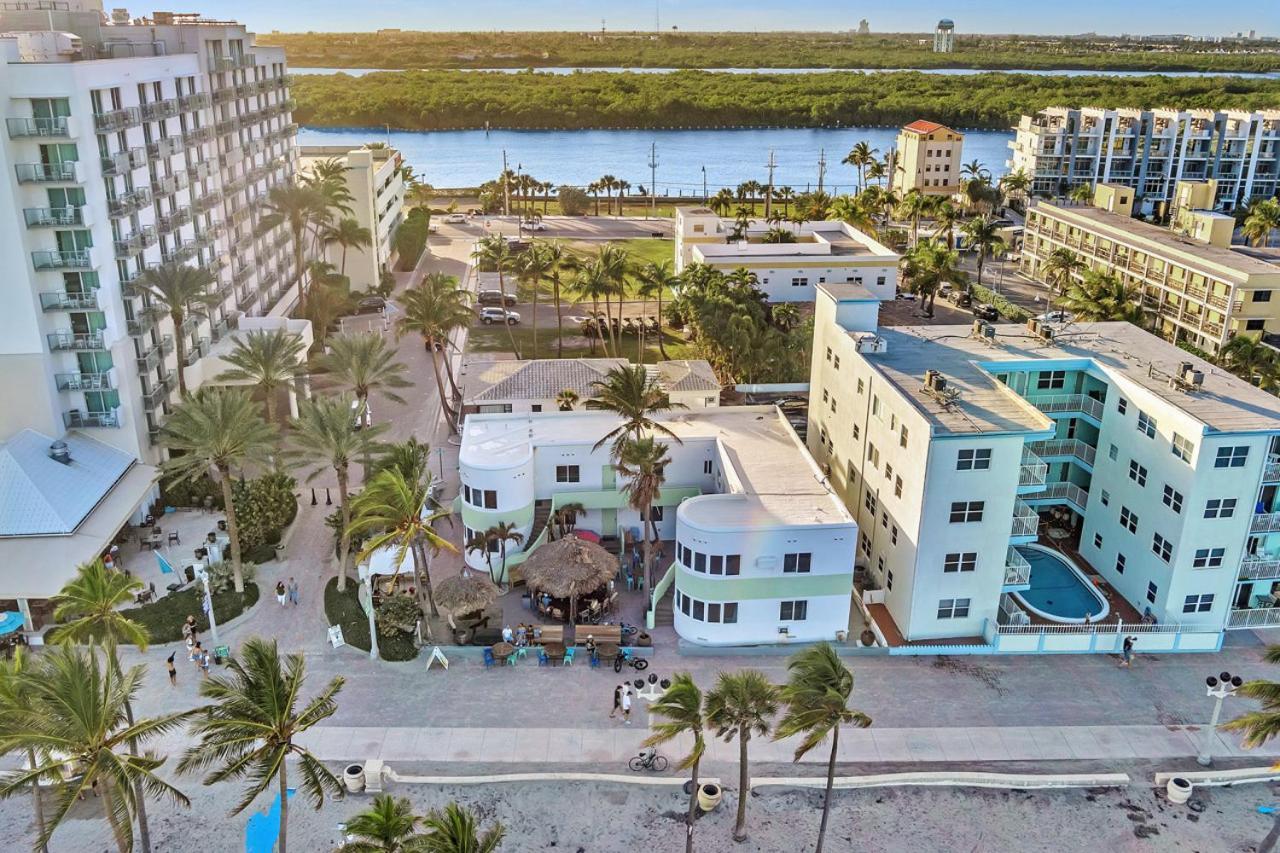 Walkabout 8 Tower Suite with Panoramic Ocean Views photo 13