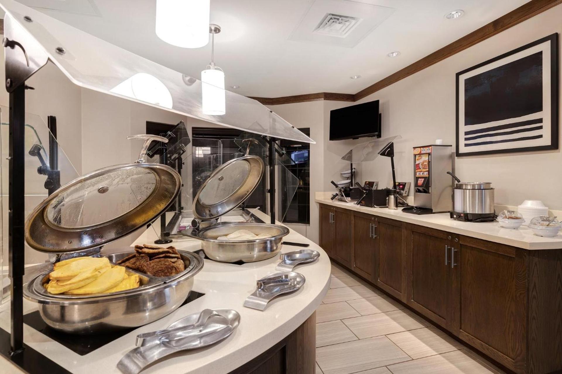 Staybridge Suites Tallahassee I-10 East by IHG photo 71