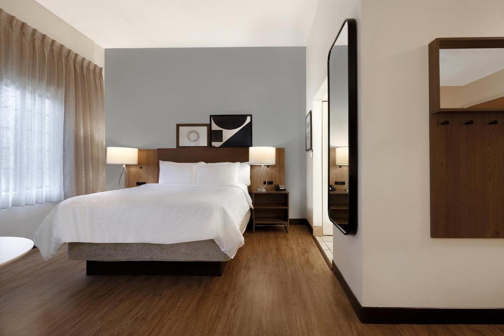 Staybridge Suites Tallahassee I-10 East by IHG photo 90