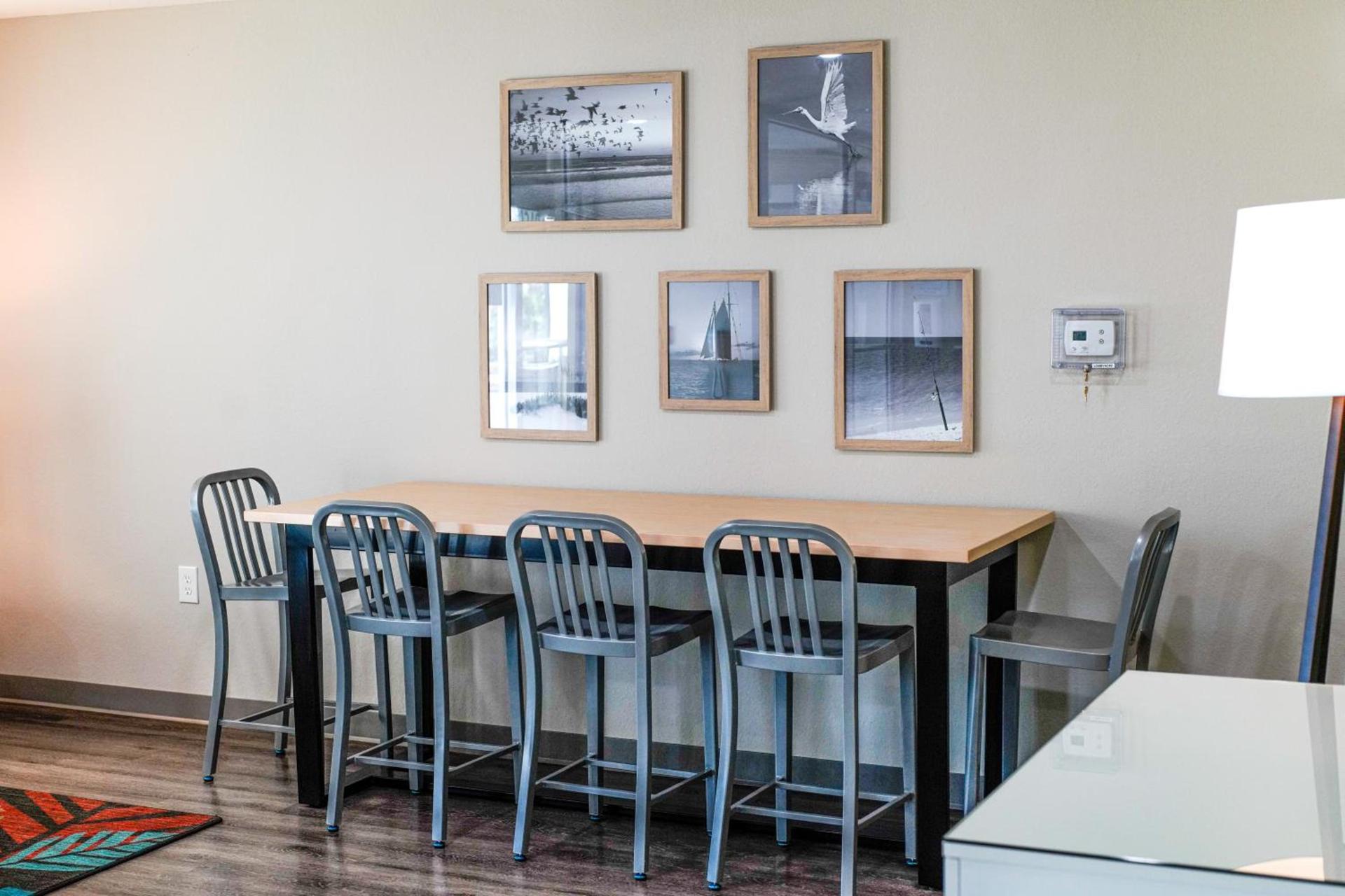 WoodSpring Suites Hudson Port Richey photo 37