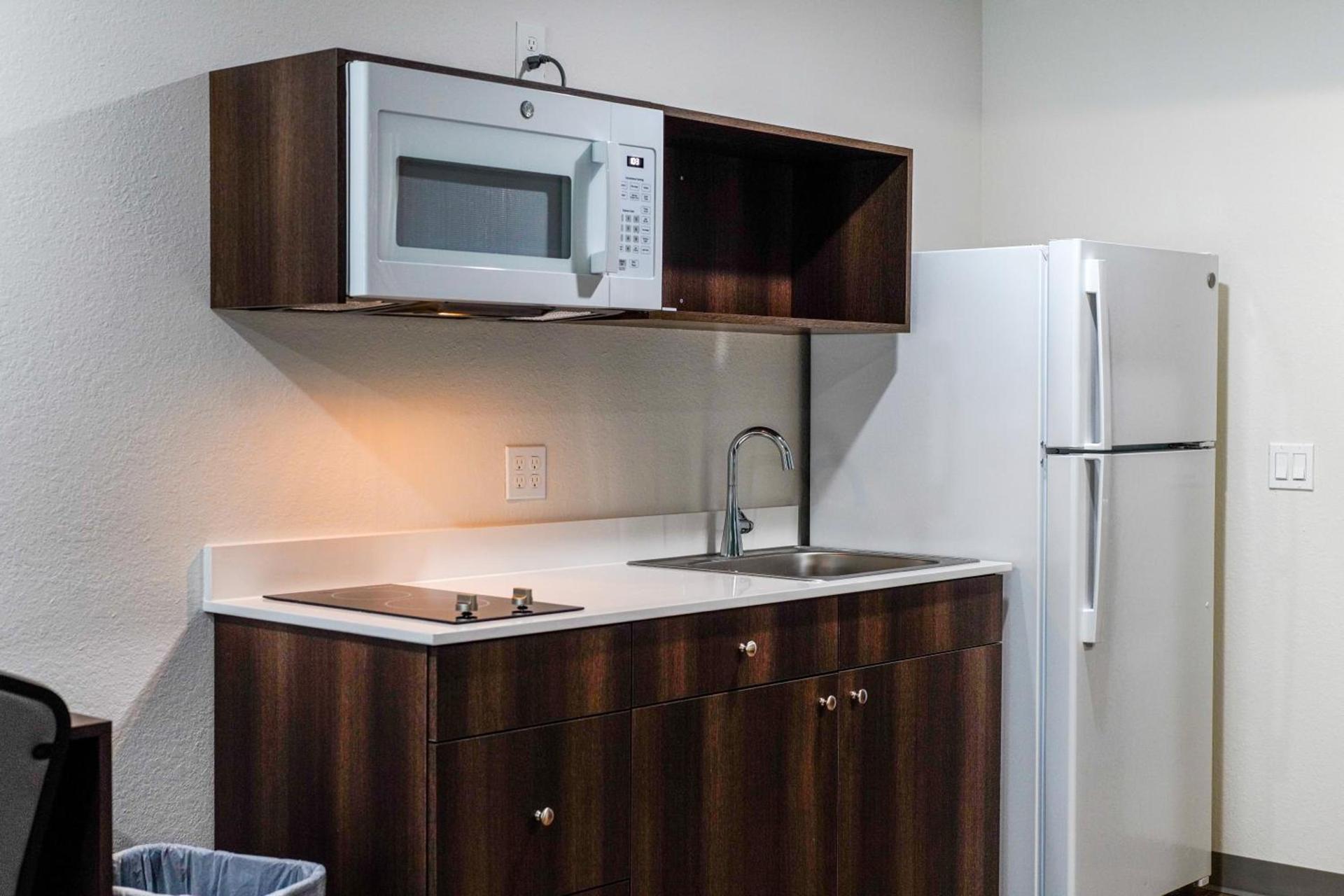WoodSpring Suites Hudson Port Richey photo 39