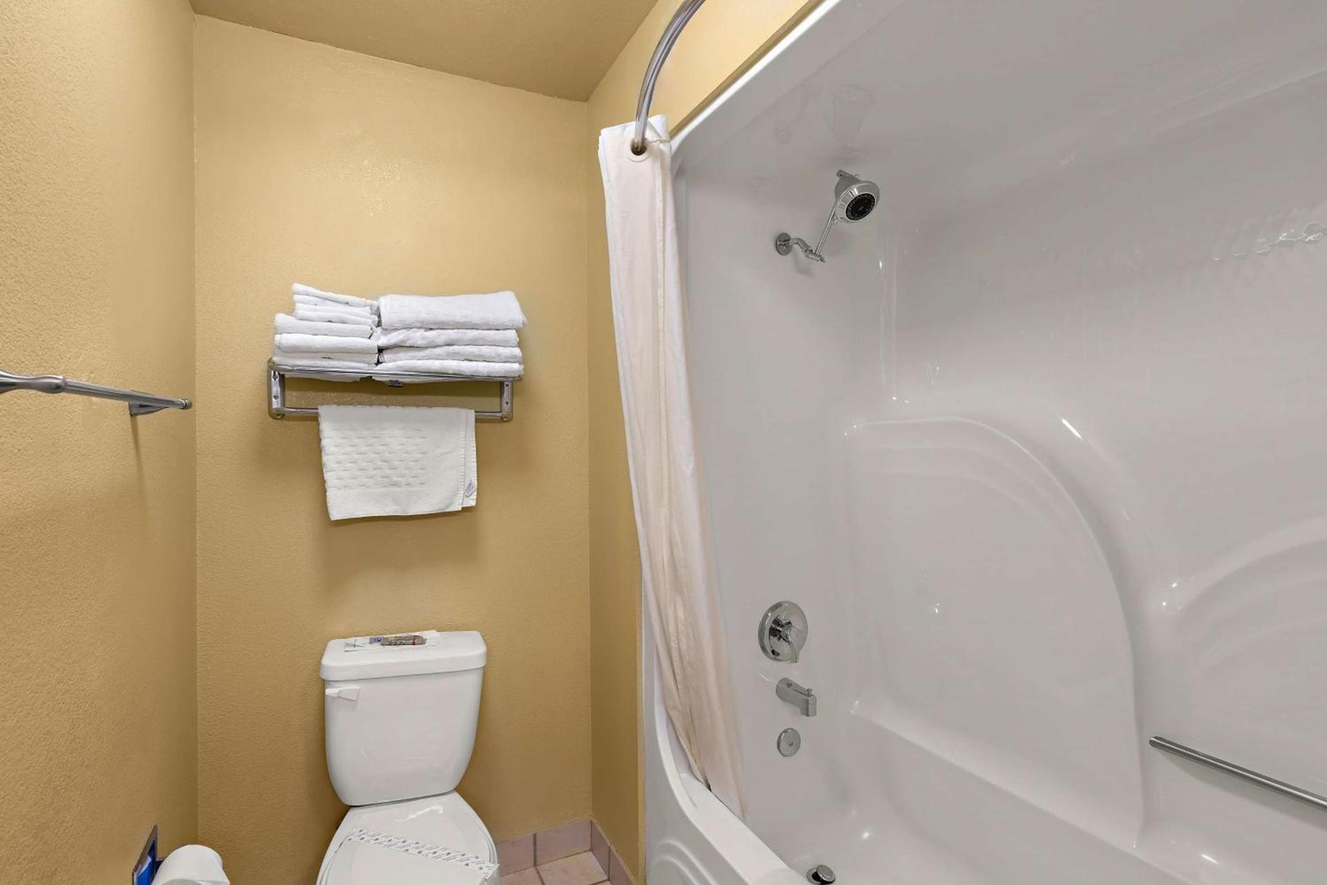 Best Western Willits Inn photo 21