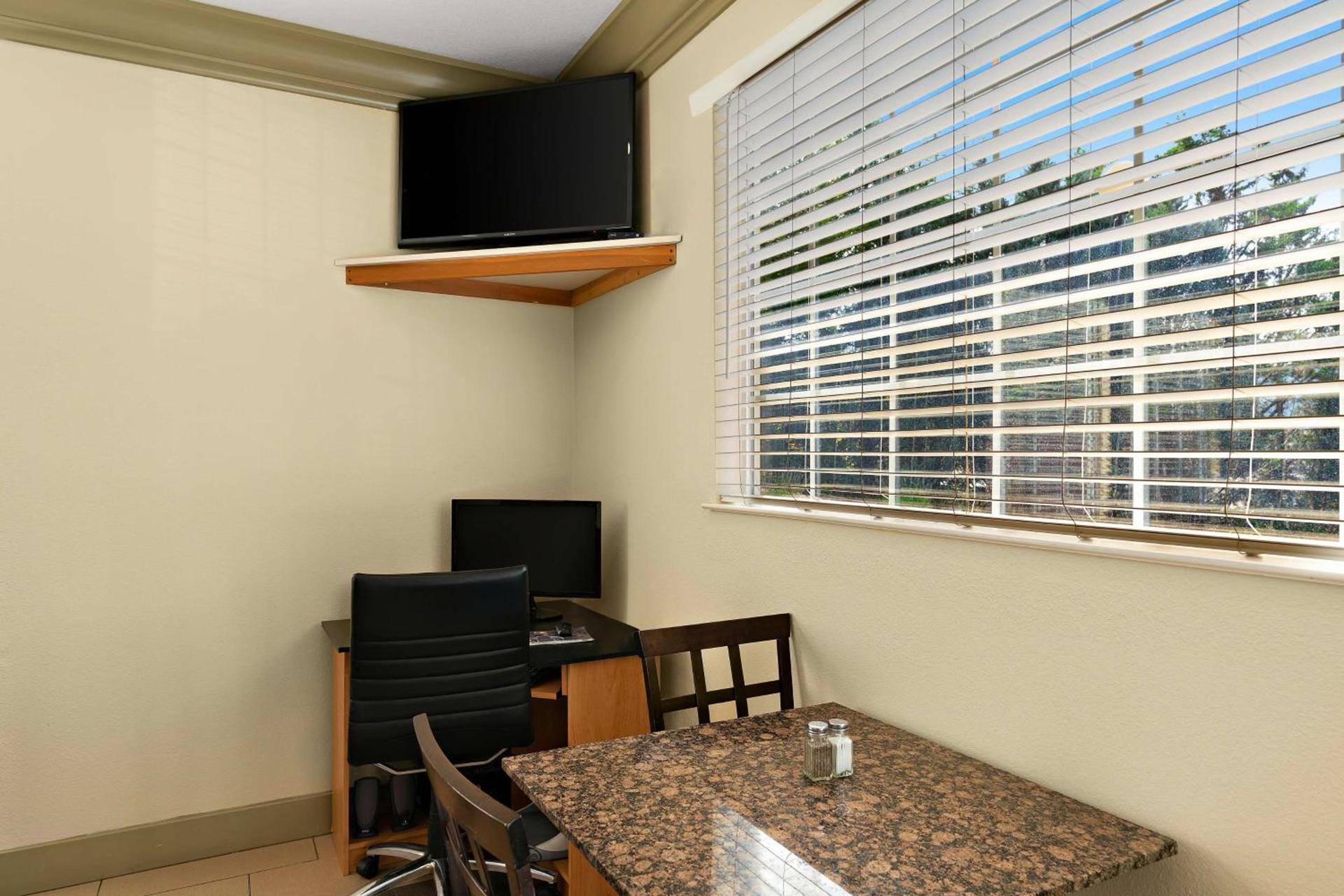 Best Western Willits Inn photo 24