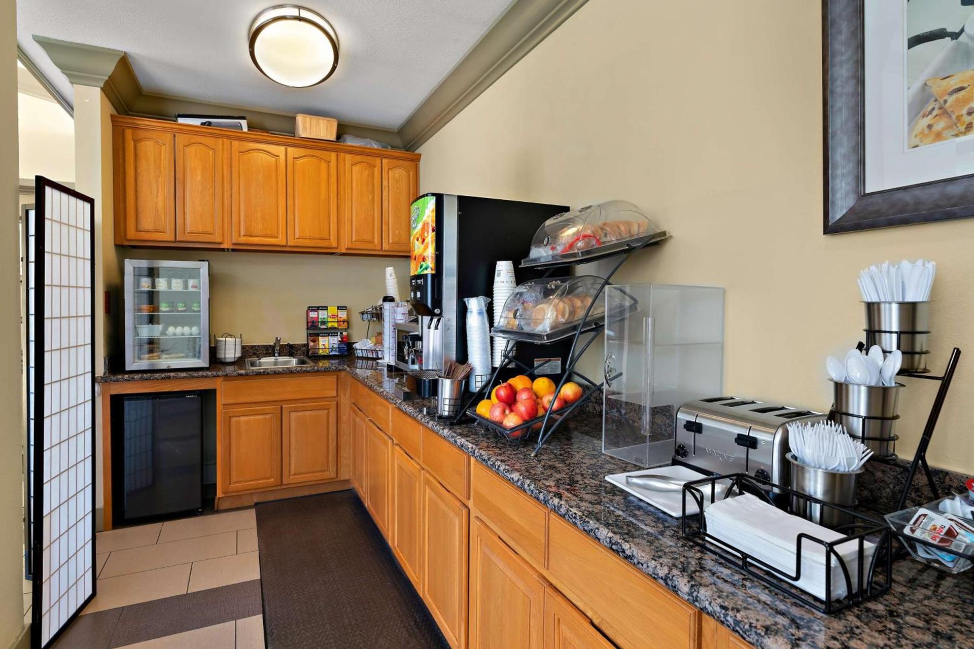 Best Western Willits Inn photo 26