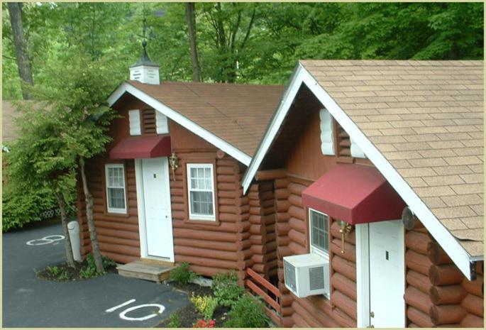 Seven Dwarfs Motel & Cabins photo 79